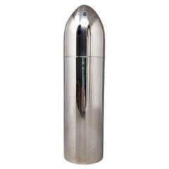 1960s Gorgeous Cocktail Shaker in Stainless Steel. Made in Italy