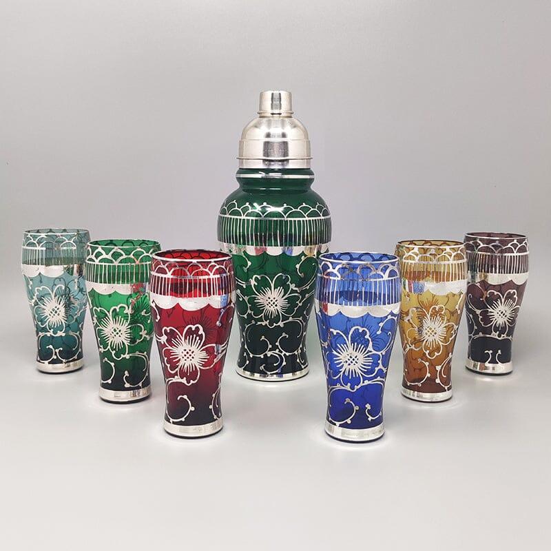1960 Stupendo set di shaker per cocktail con sei bicchieri. Prodotto in Italia. Gli articoli sono in ottime condizioni
Agitatore per cocktail diametro 4,33