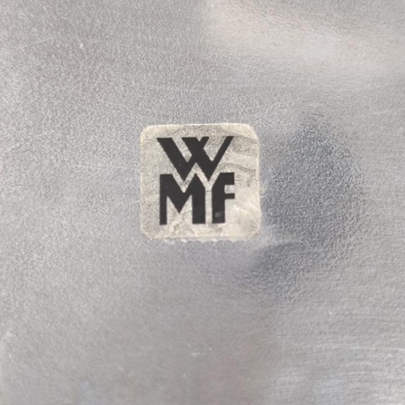 1960er Jahre Wunderschöner Cocktail Shaker WMF Cromargan, Made in Germany (Metall) im Angebot