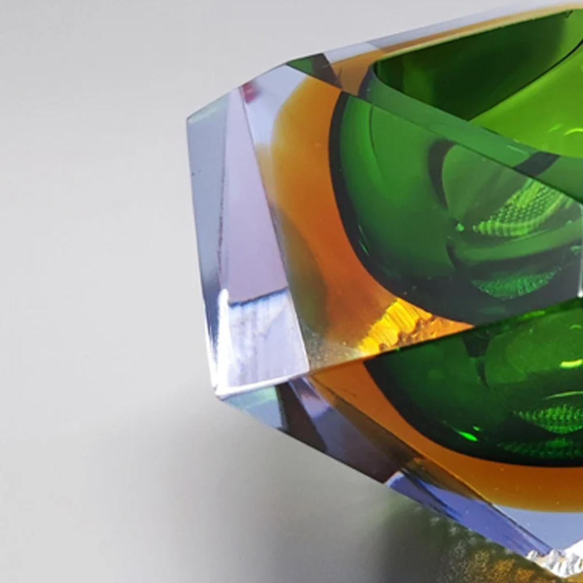 Mid-20th Century 1960s Gorgeous Green Ashtray or Catchall by Flavio Poli for Seguso.