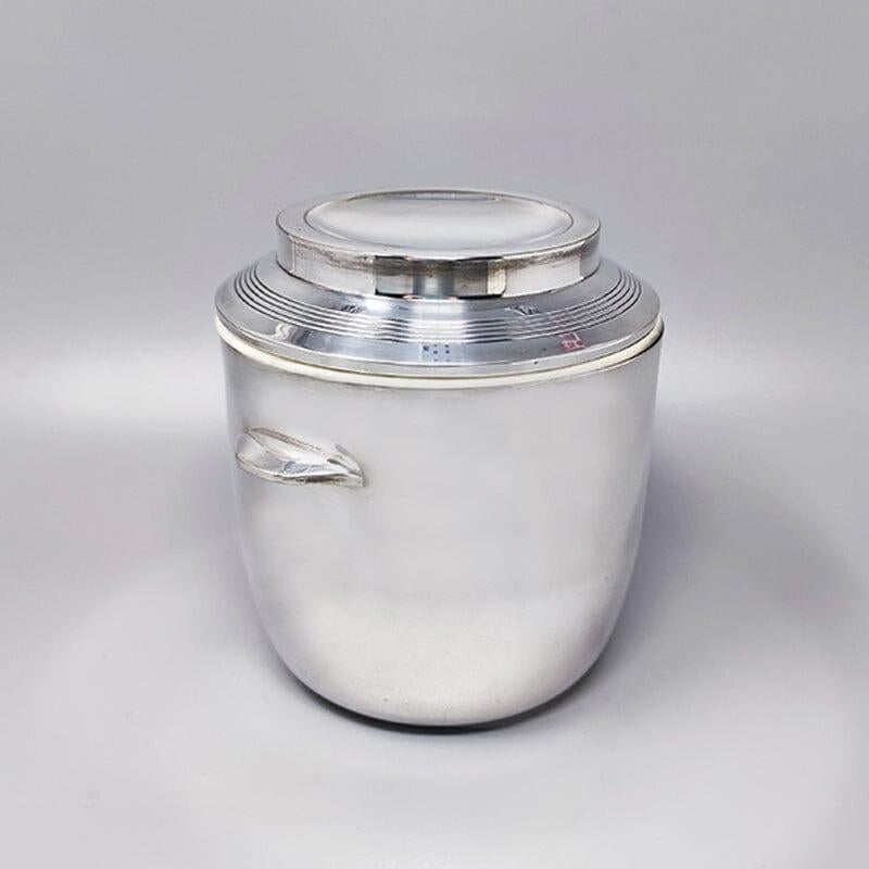 Mid-Century Modern 1960s Gorgeous Ice Bucket in Silver Plated. Made in Italy For Sale