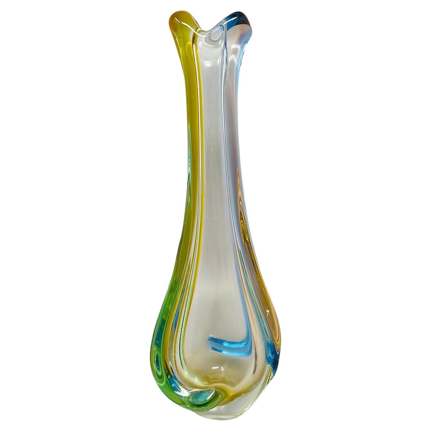 Splendido vaso di Murano del 1960 di Flavio Poli. Prodotto in Italia in vendita