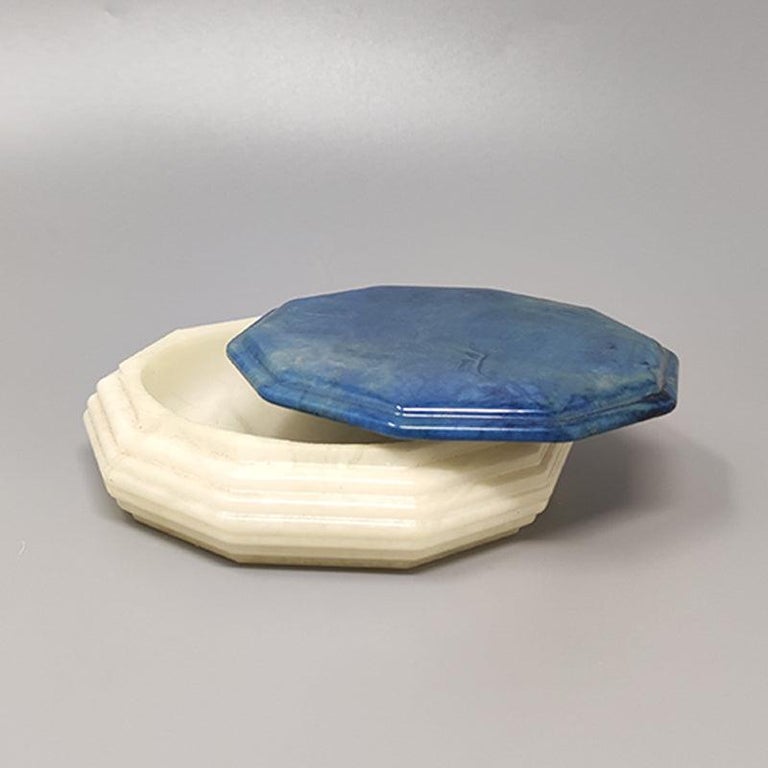 1960s Gorgeous Octagonal Blue and White Box in Alabaster, Made in Italy ...