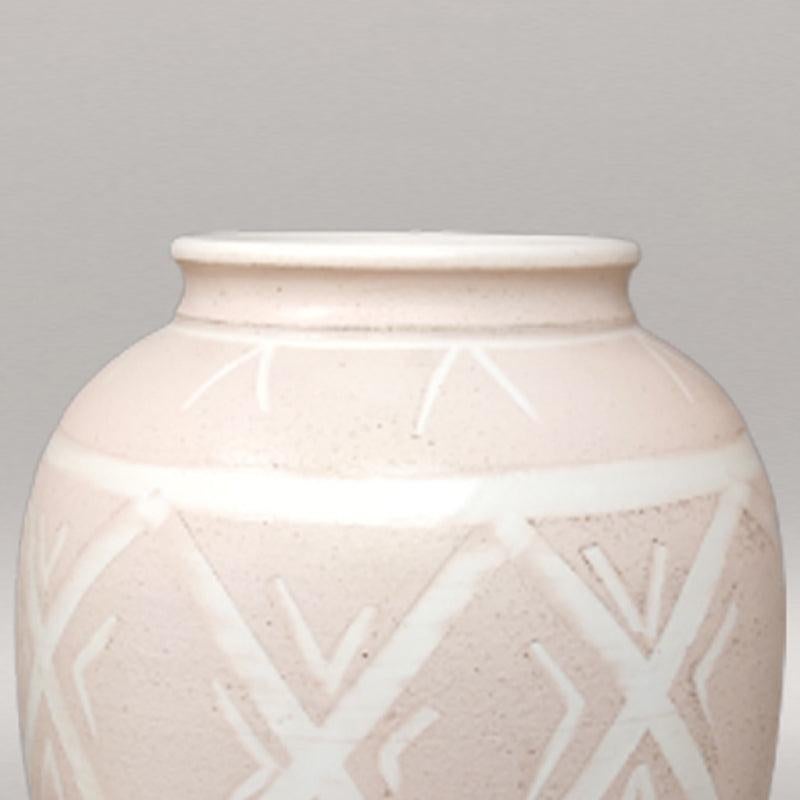 1960er Jahre Wunderschöne rosa Vase aus Keramik von Deruta, handgefertigt in Italien (Italienisch) im Angebot