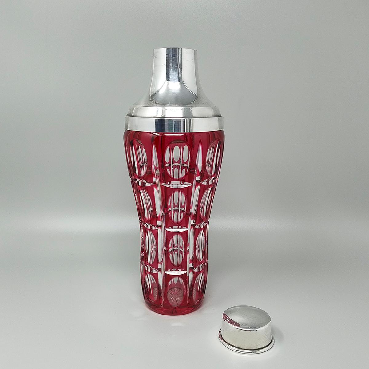 italien Magnifique shaker à cocktail en cristal rouge de Bohème des années 1960 avec seau à glace. en vente