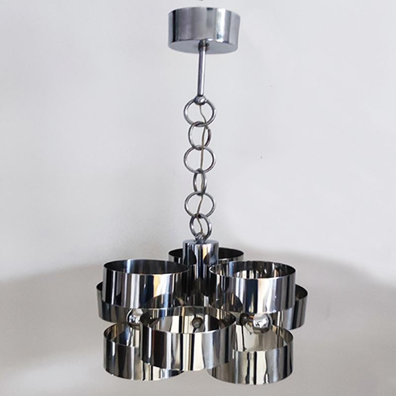 Italian 1960s Gorgeous Space Age Pendant Lamp by Max Sauze for Sciolari, Made in Italy For Sale
