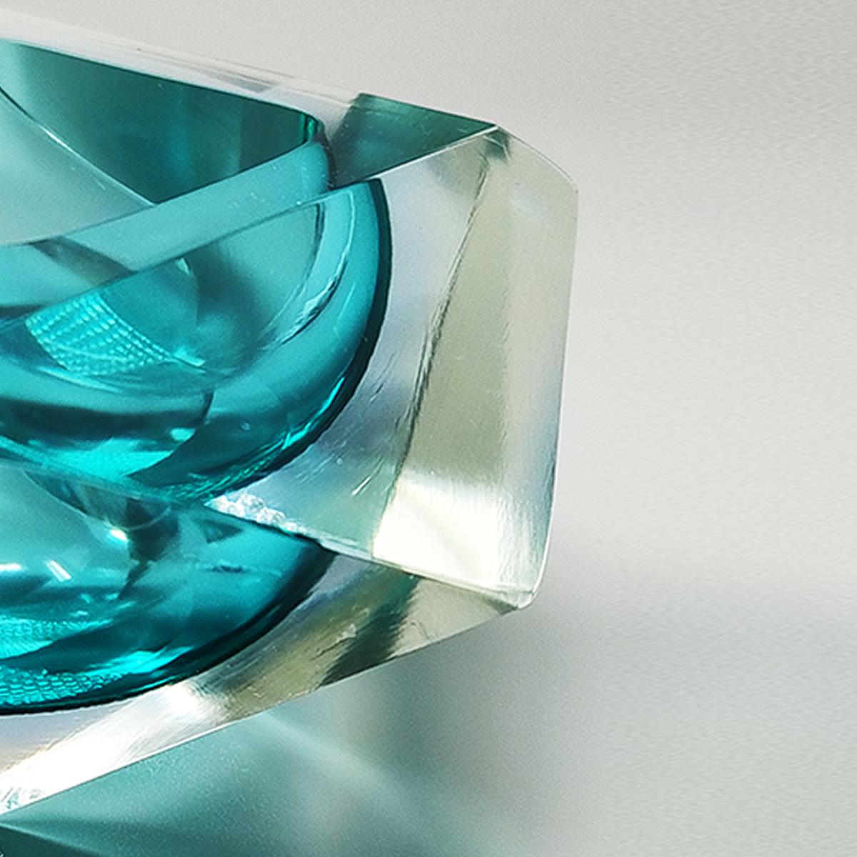 Murano Glass 1960s Gorgeous Turquoise Ashtray or Catchall by Flavio Poli for Seguso. For Sale