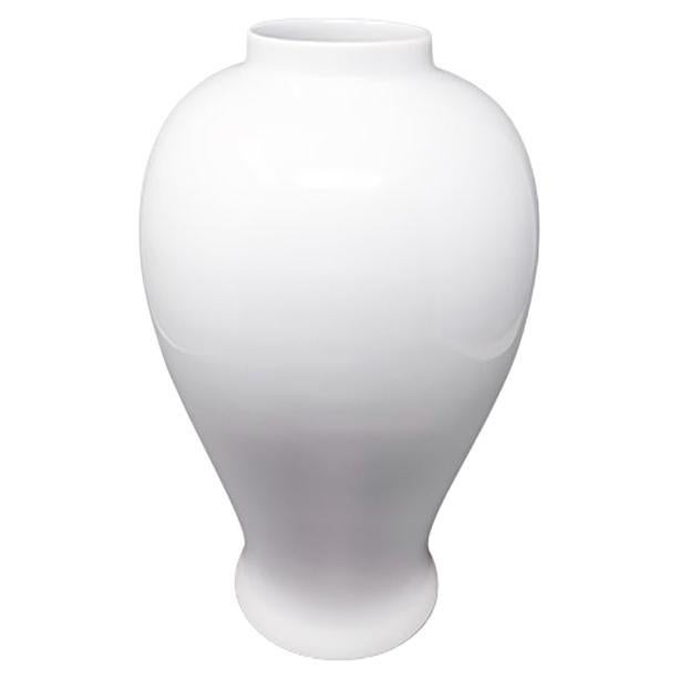Magnifique vase en porcelaine de Limoges des années 1960, fait à la main, fabriqué en France