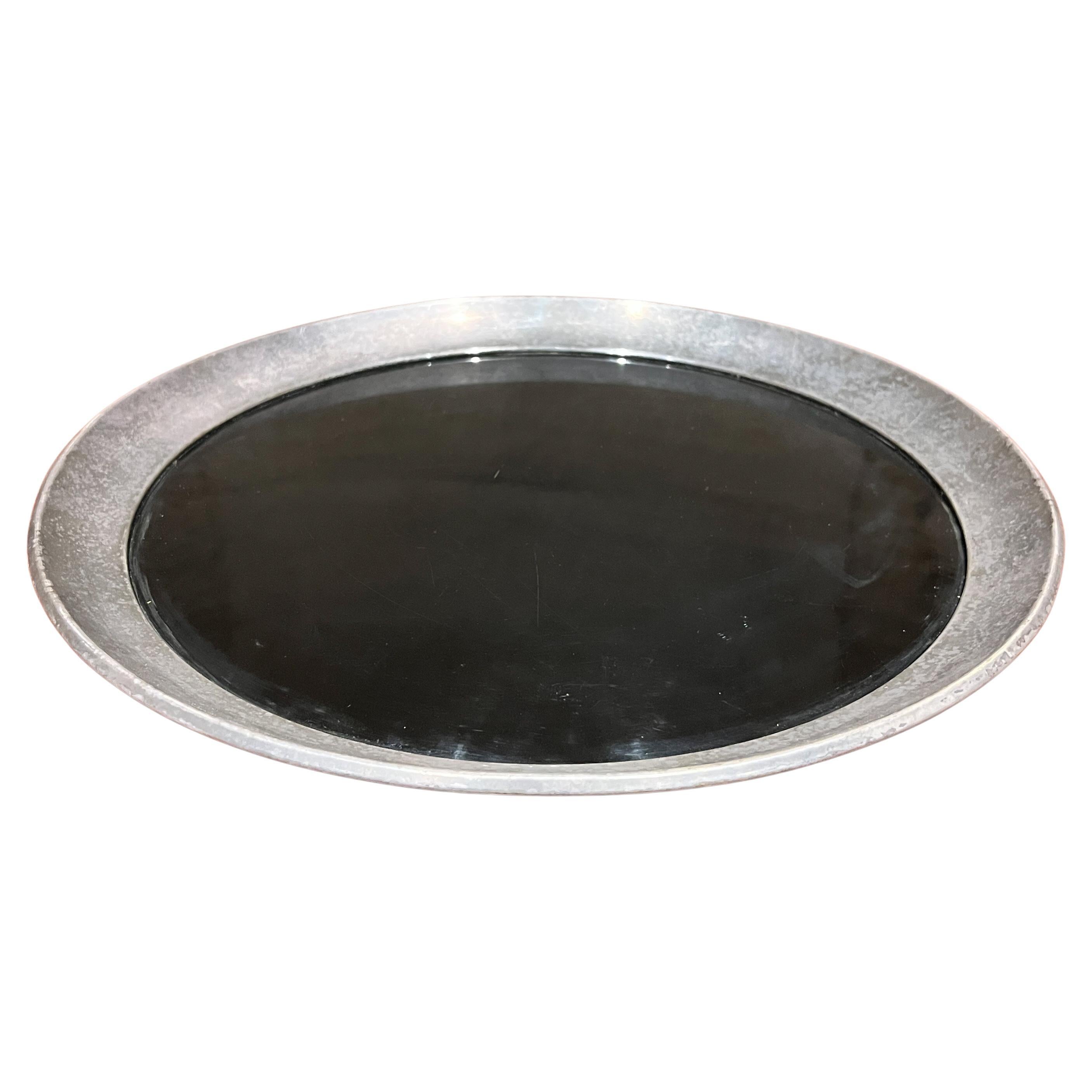 Bandeja de servicio redonda Gorham de los años 60 Formica negra plateada