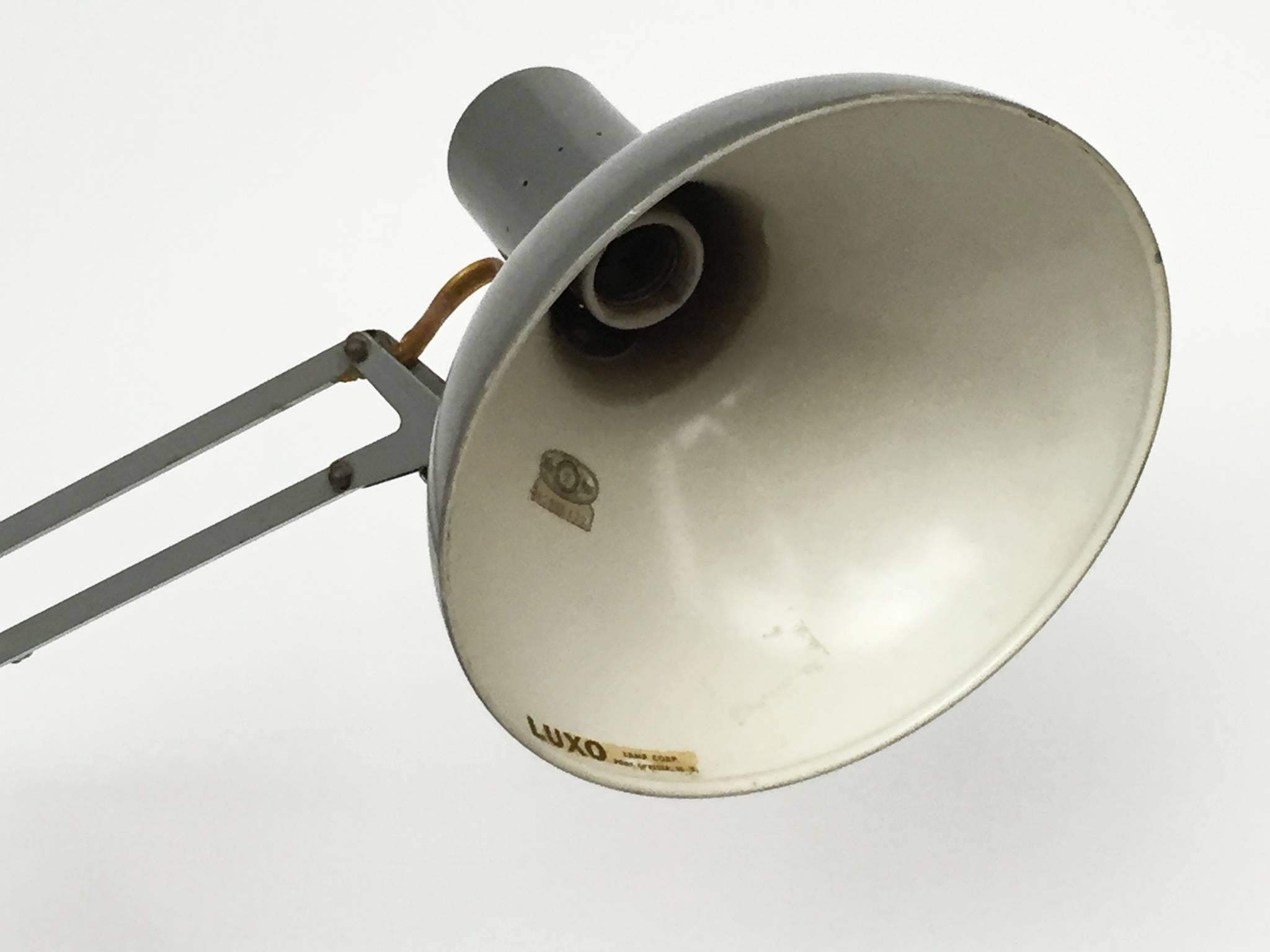 luxo corporation