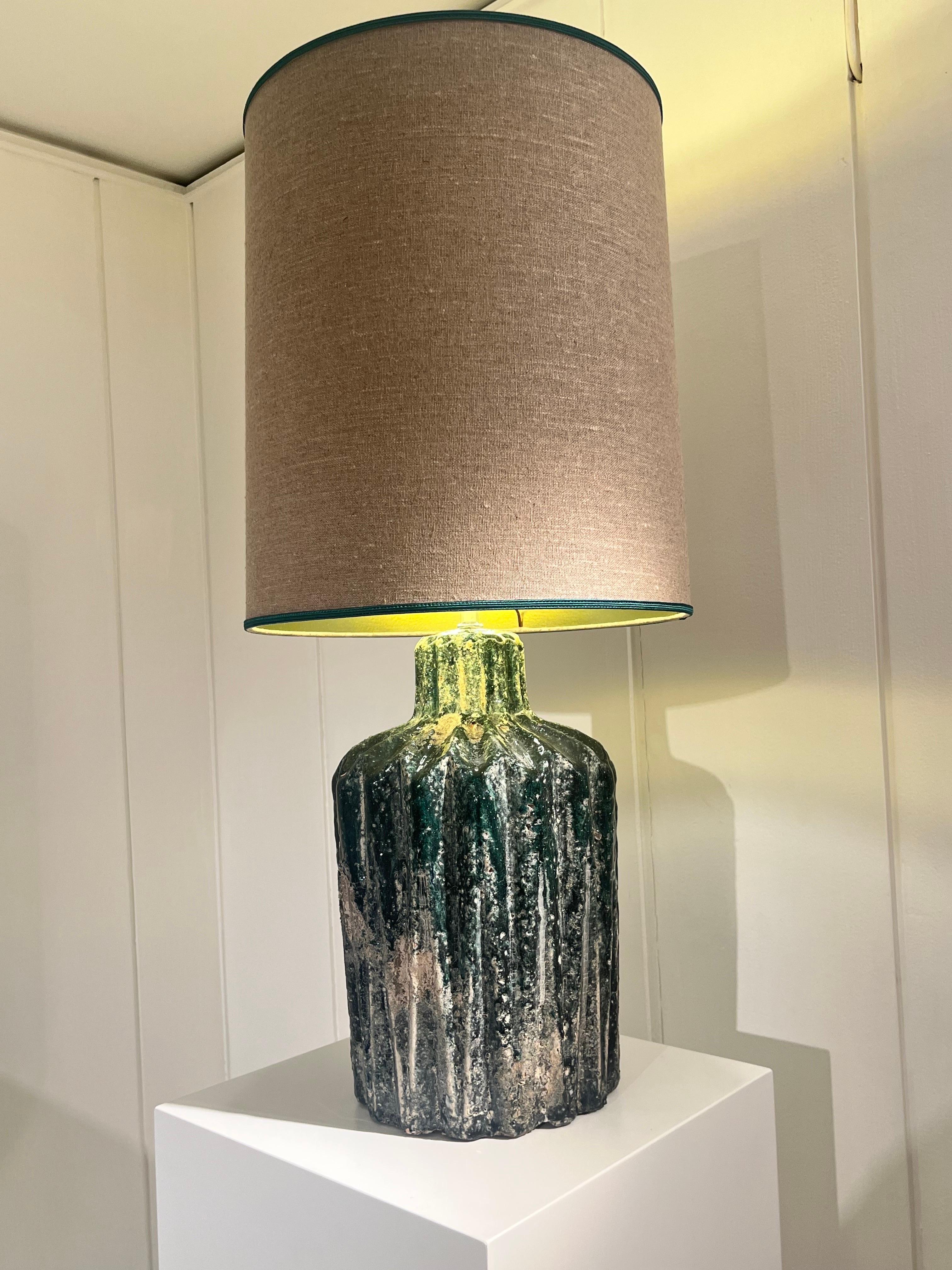 Mid-Century Modern Lampe en céramique verte des années 1960 en vente