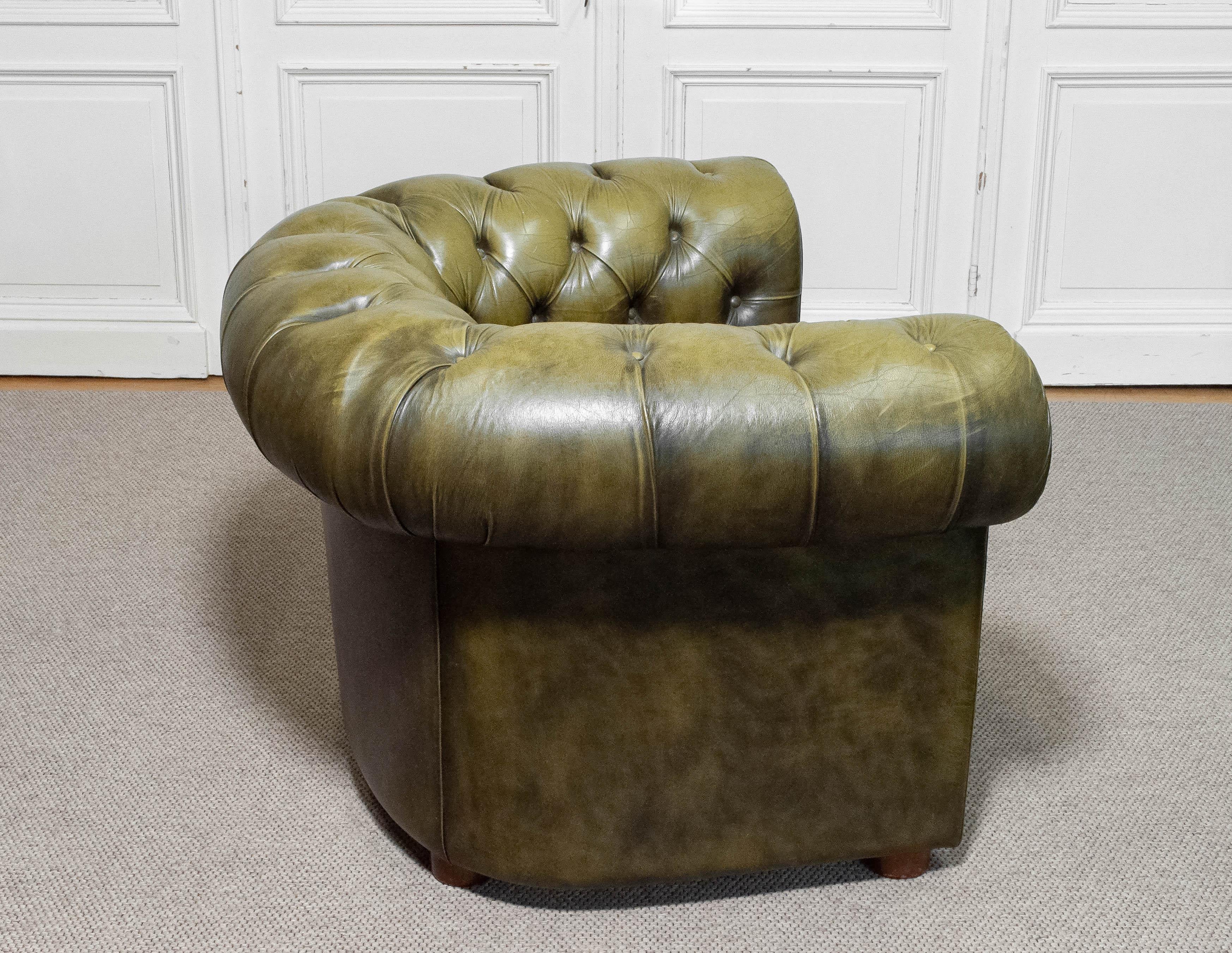 1960s Green Chesterfield Club Armchair Sweden In Good Condition For Sale In Silvolde, Gelderland