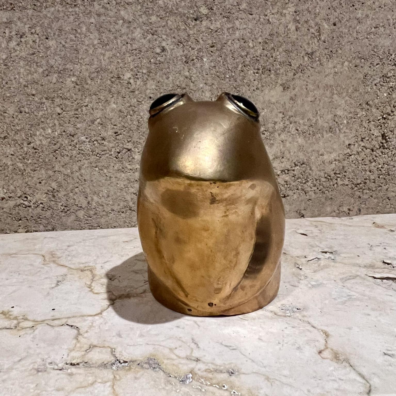 Mid-Century Modern 1960s Green Eyed Golden Brass Frog Sculpture Desk Paperweight