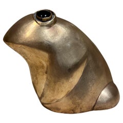 1960s Green Eyed Golden Brass Frog Sculpture Desk Paperweight