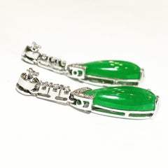 1960s Green Jadeite jade Diamonds 18k White Gold Stud Pear Drop Long Earrings