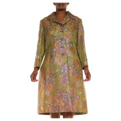 Ensemble aus grünem, metallischem Seiden- und Lurex-Jaquard-Cocktailkleid und Mantel aus den 1960er Jahren