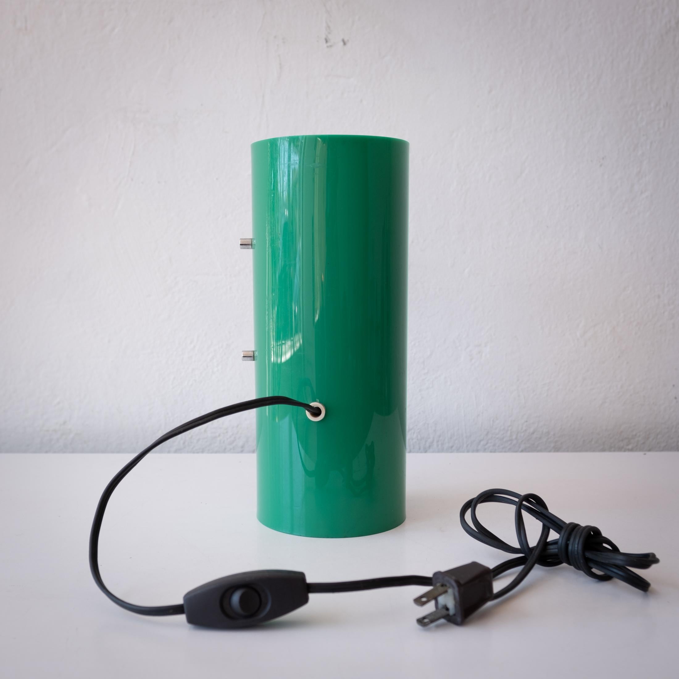 Plastic 1960s Green Mid Century Space Age Italian Table Lamp For Sale