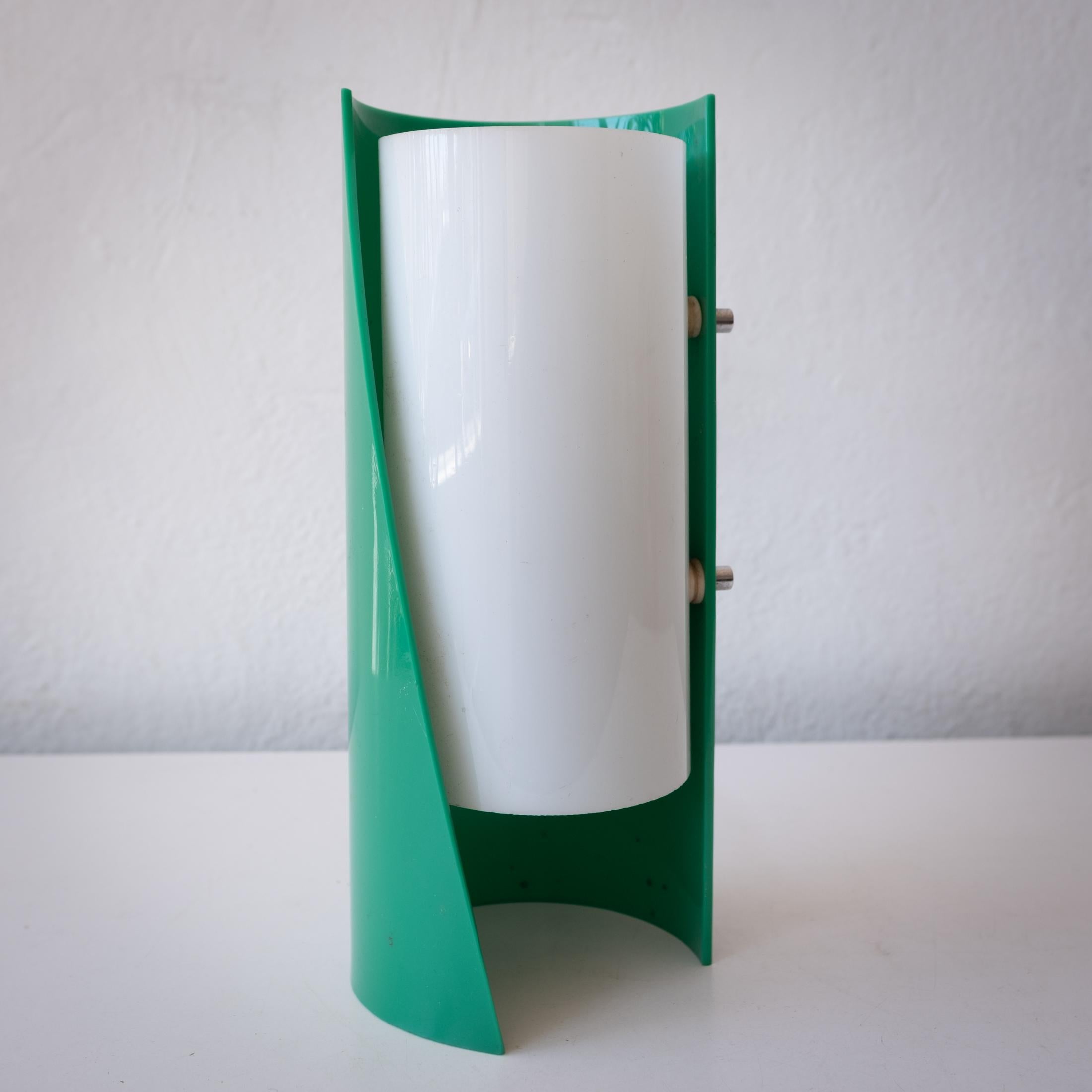 1960s Green Mid Century Space Age Italian Table Lamp For Sale 1