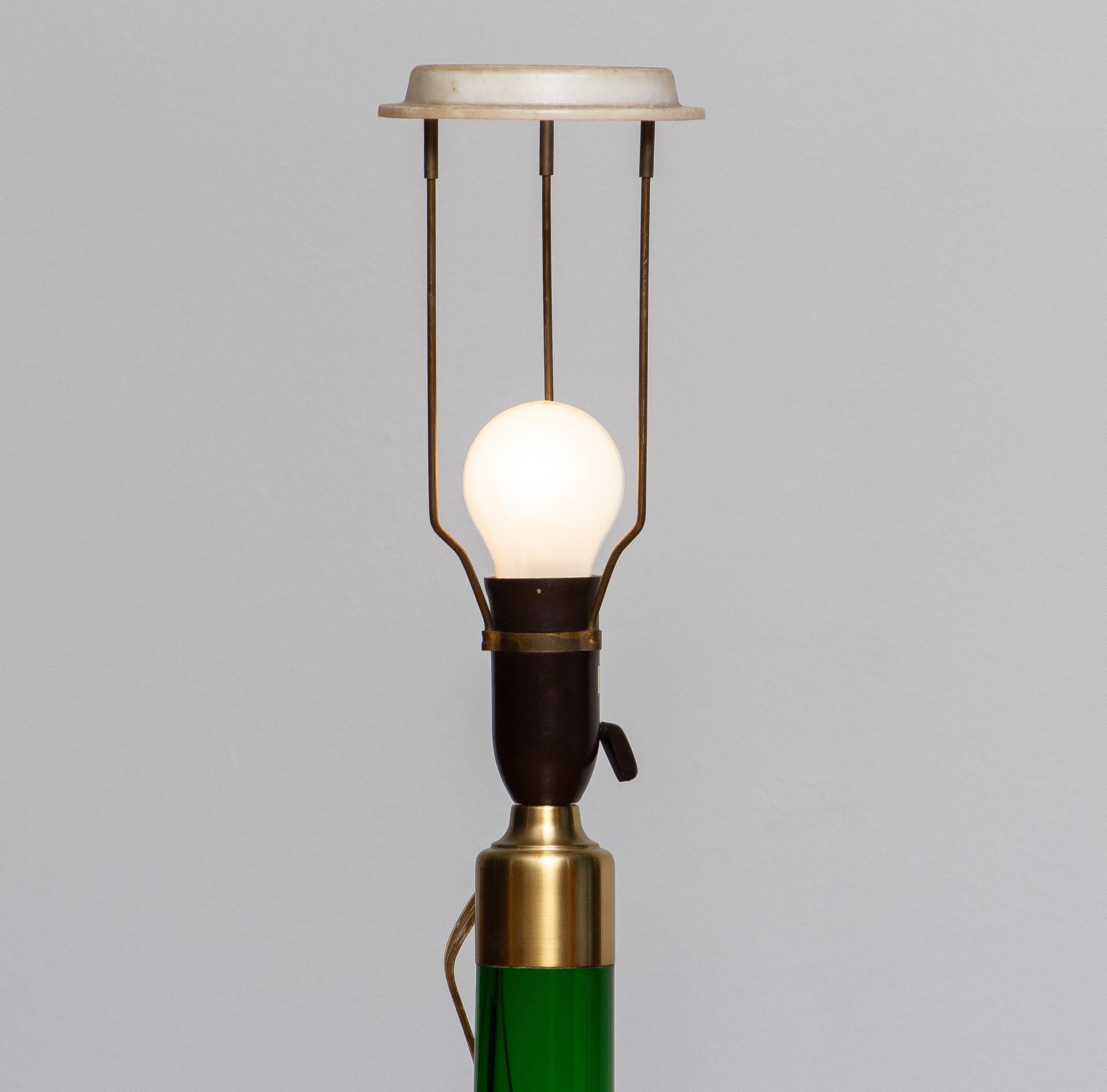 1960s Green Scandinavian Glass Table Lamp Made by Holmegaard, Denmark In Good Condition In Silvolde, Gelderland