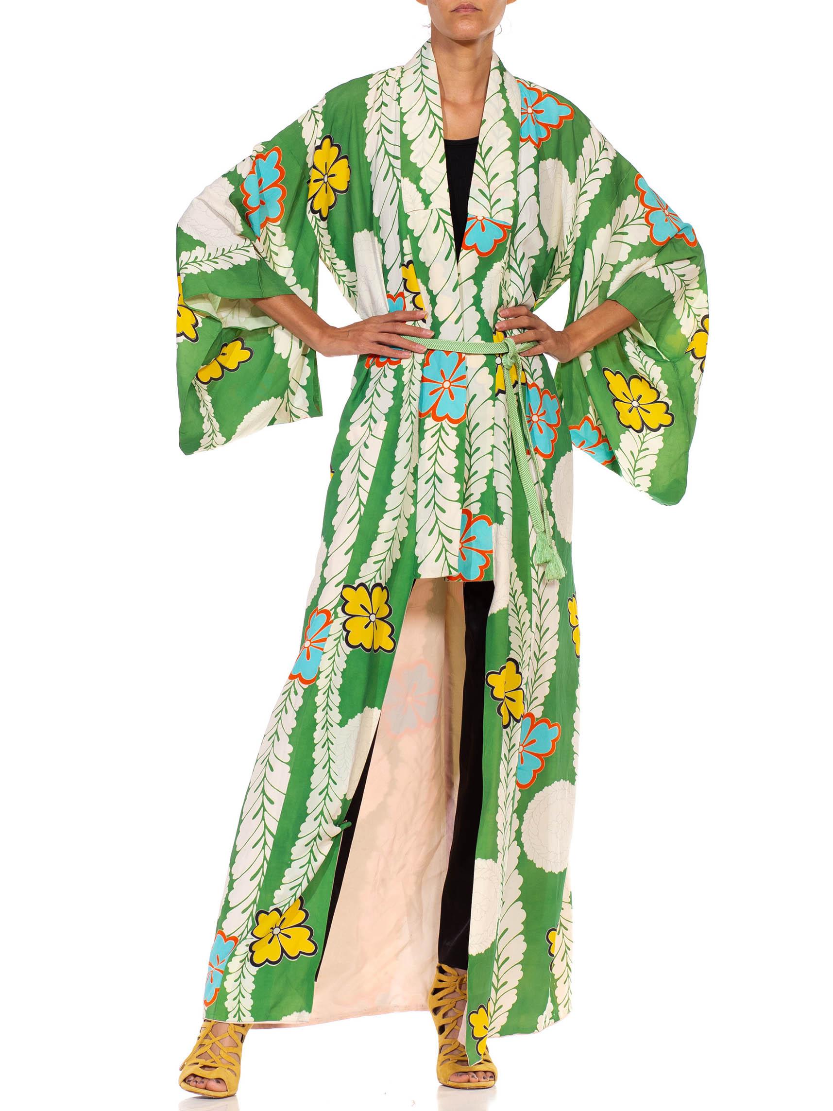 Women's or Men's 1960S Green Silk Flower And Leaf Medallion Hand Blocked  Kimono For Sale
