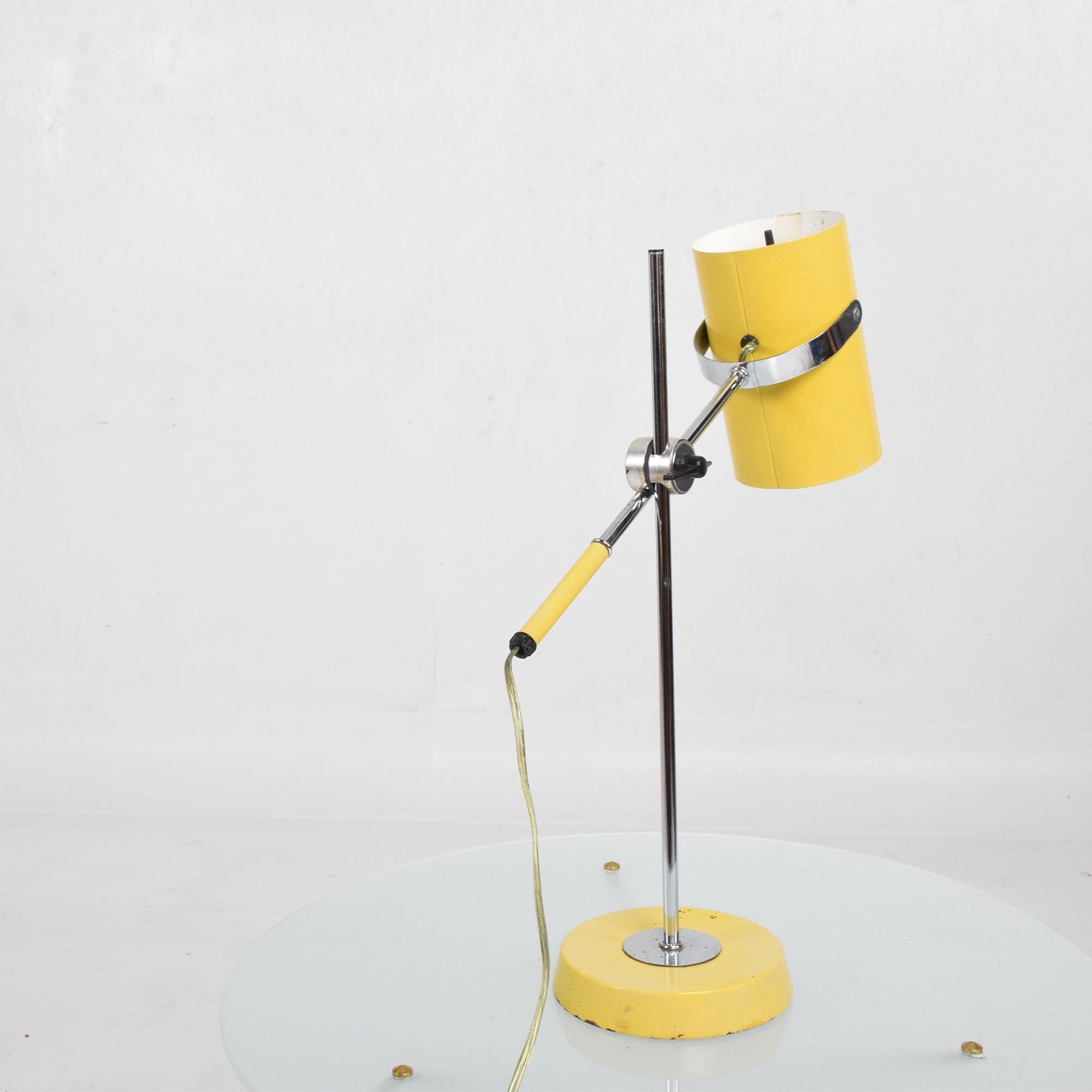1960s Style Greta Grossman Adjustable Table Desk Lamp Modern Yellow & Chrome  1
