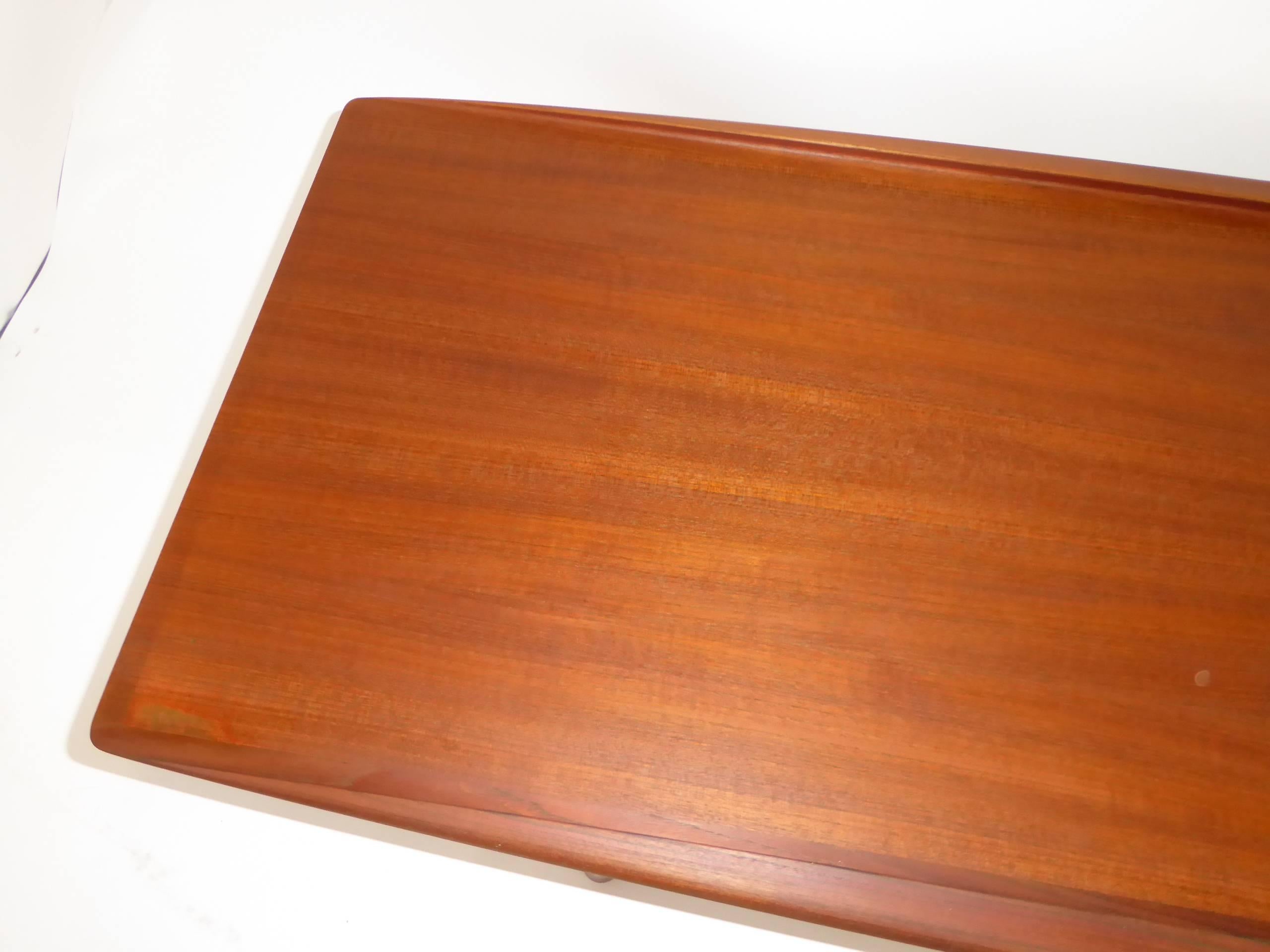1960s Grete Jalk Surfboard Coffee Table for Poul Jeppesen 3