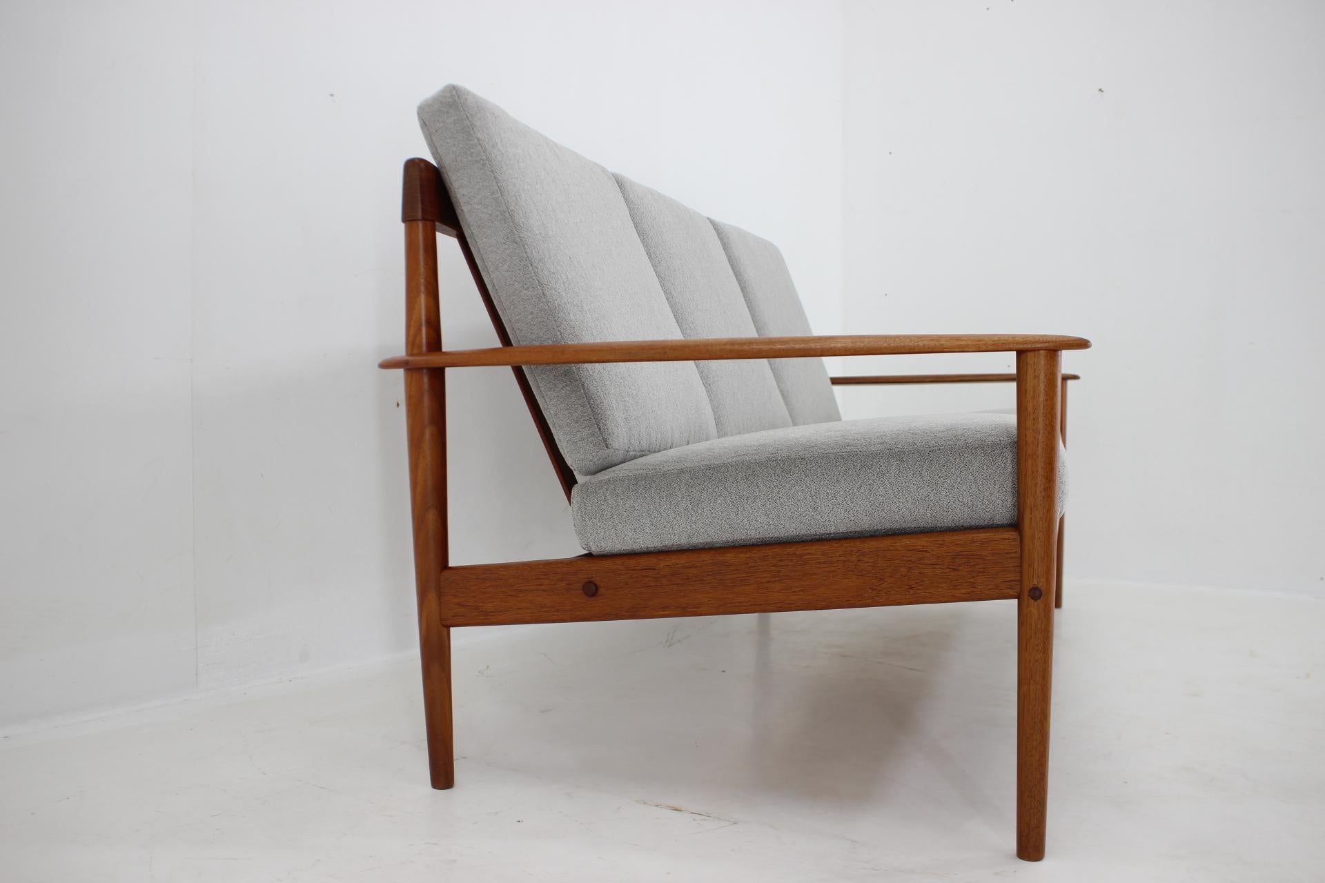 Fabric 1960s Grete Jalk Teak 3-Seater Sofa for Poul Jepessen, Denmark For Sale