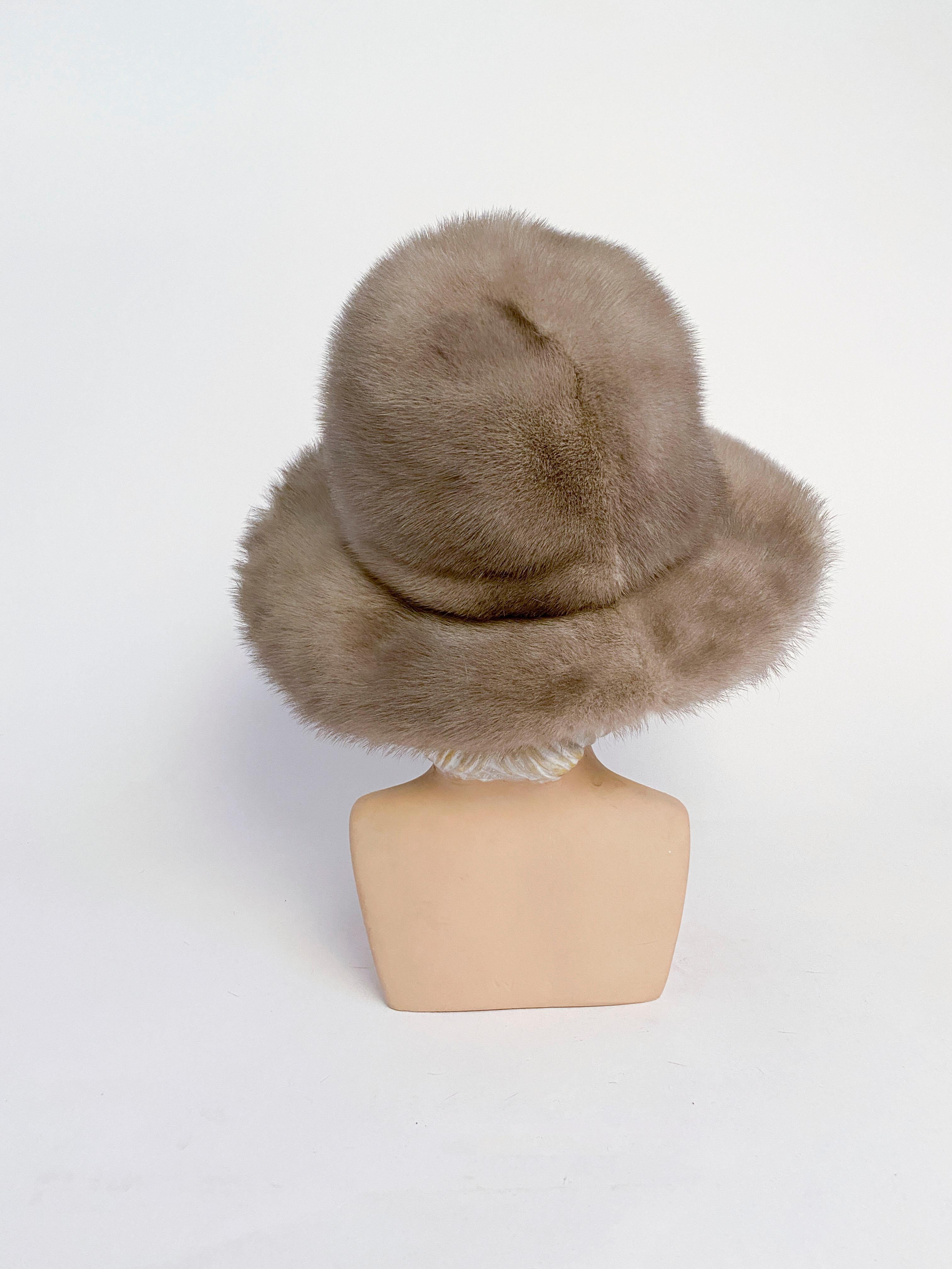 1960s Grey Ranch Mink Wide Brimmed High Fashion Hat In Good Condition In San Francisco, CA