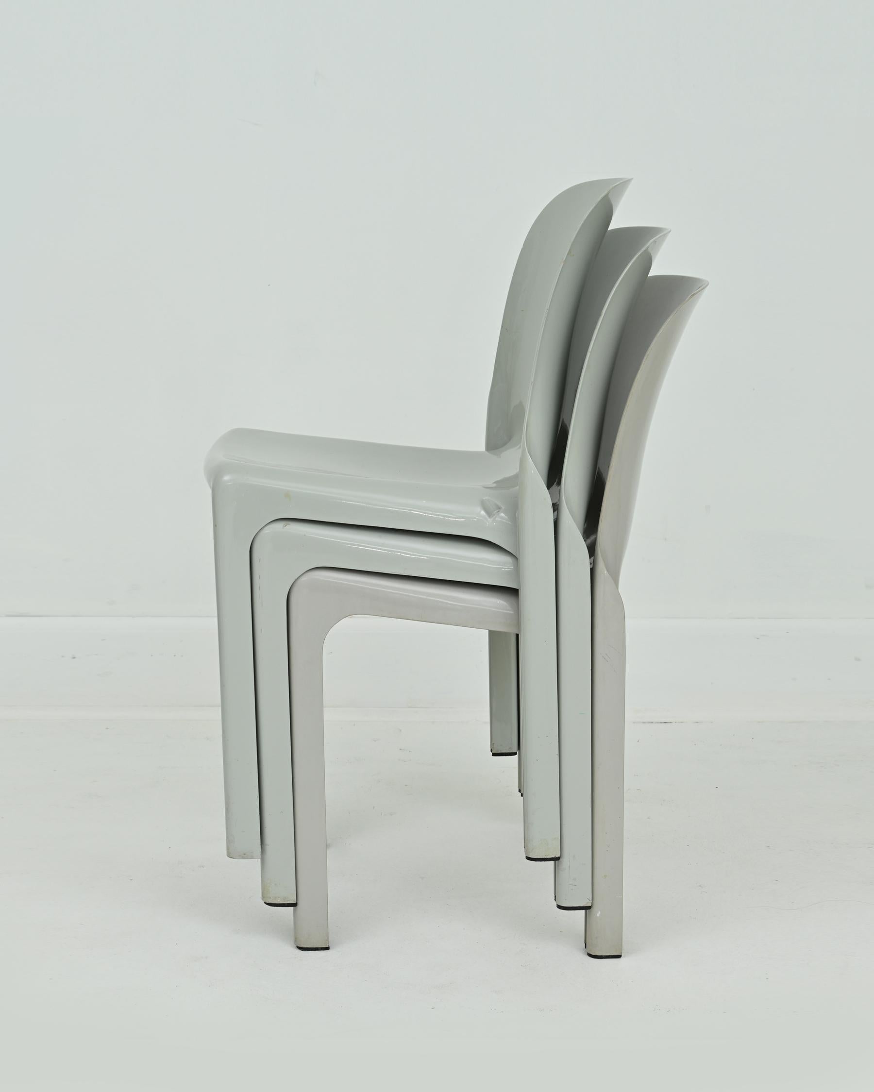Italian 1960s Grey Selene Stacking Chairs by Vico Magistretti for Artemide For Sale