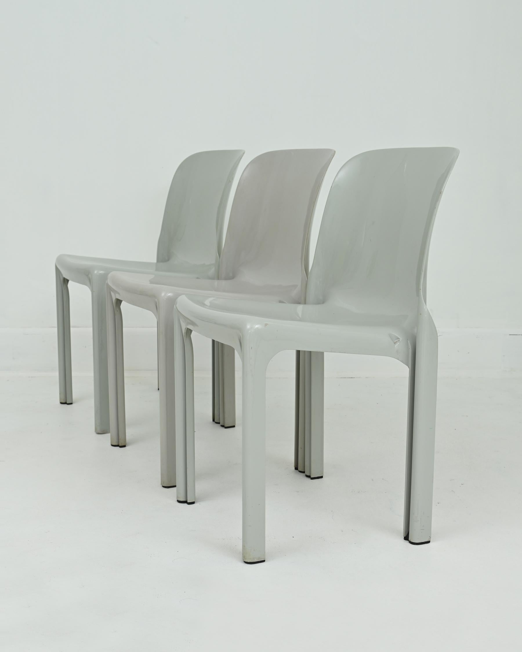 Mid-20th Century 1960s Grey Selene Stacking Chairs by Vico Magistretti for Artemide For Sale