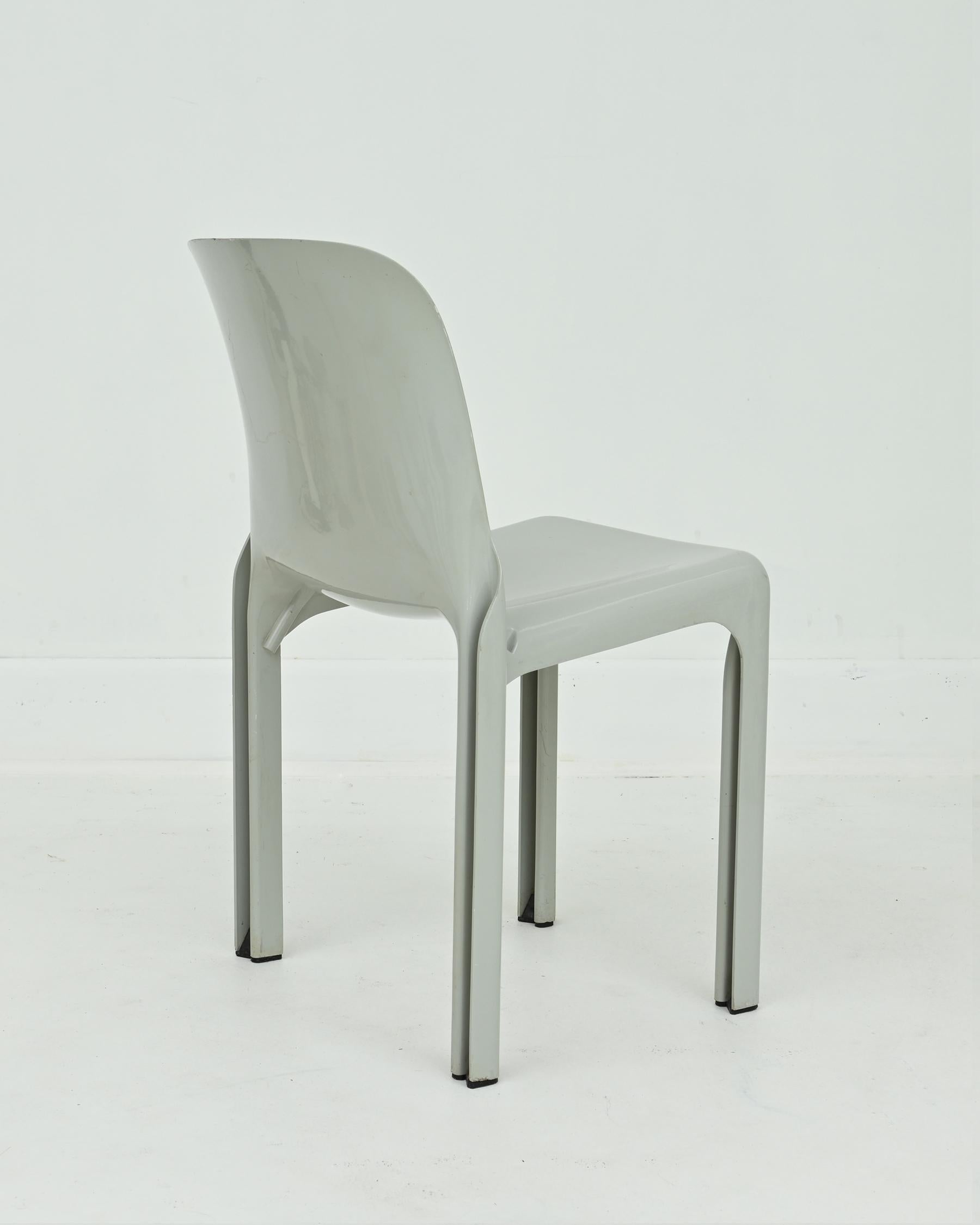 1960s Grey Selene Stacking Chairs by Vico Magistretti for Artemide For Sale 2