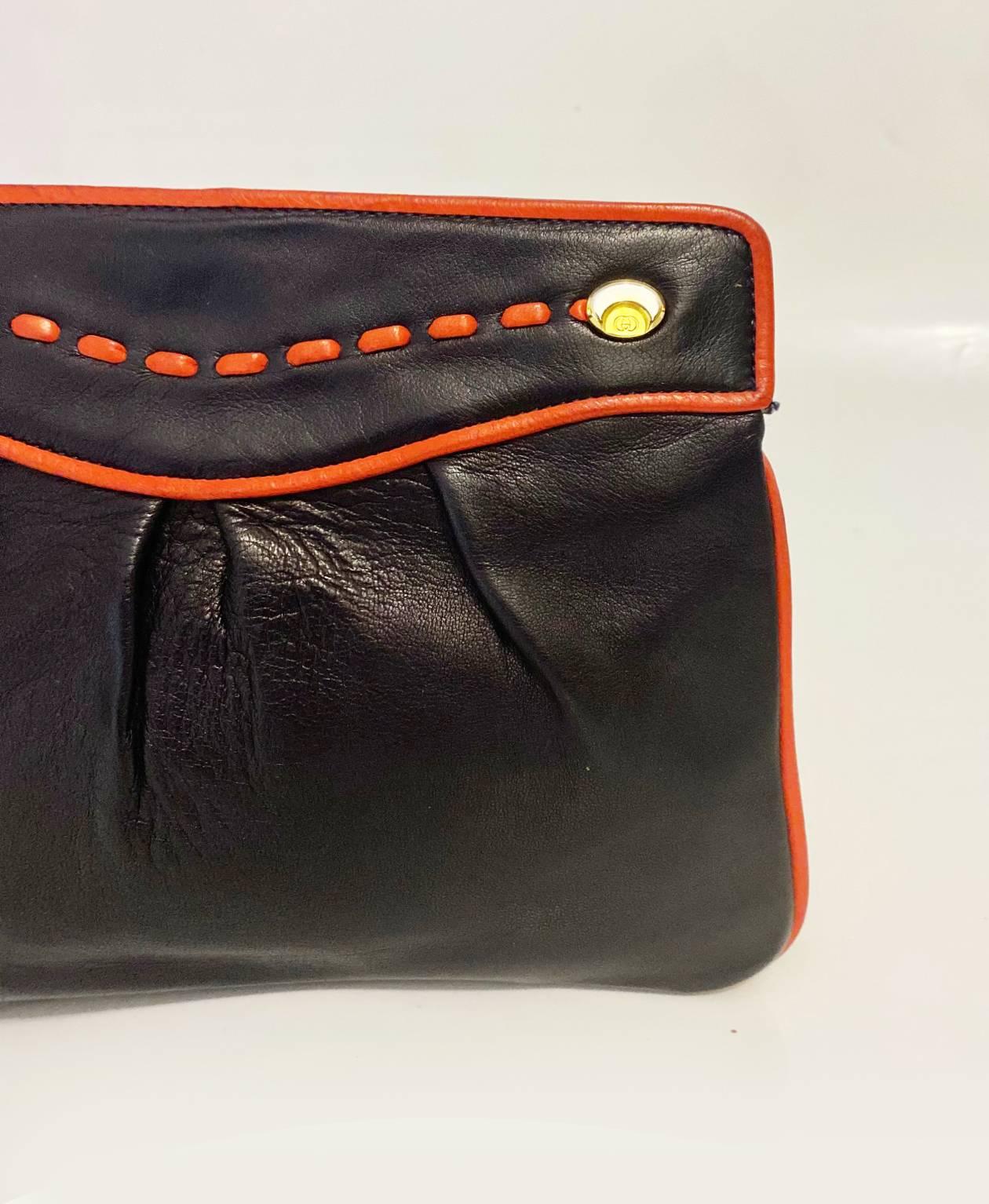 1960s Gucci Black Leather Double Strap Shoulder Bag  8