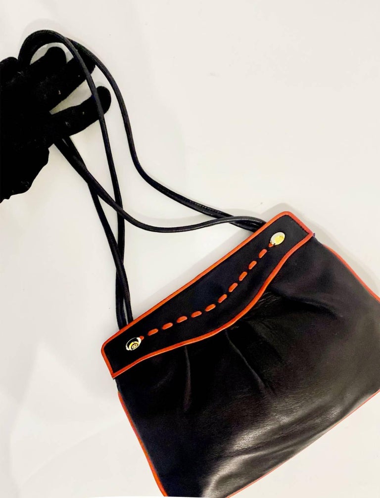 1960s Gucci Black Leather Double Strap Shoulder Bag at 1stDibs