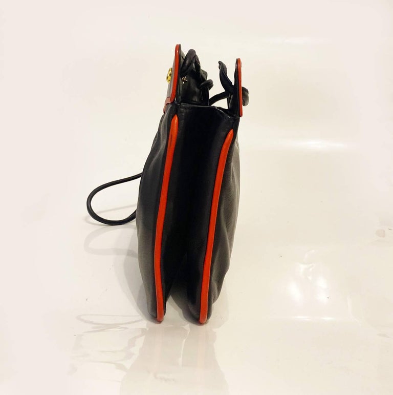 1960s Gucci Black Leather Double Strap Shoulder Bag at 1stDibs