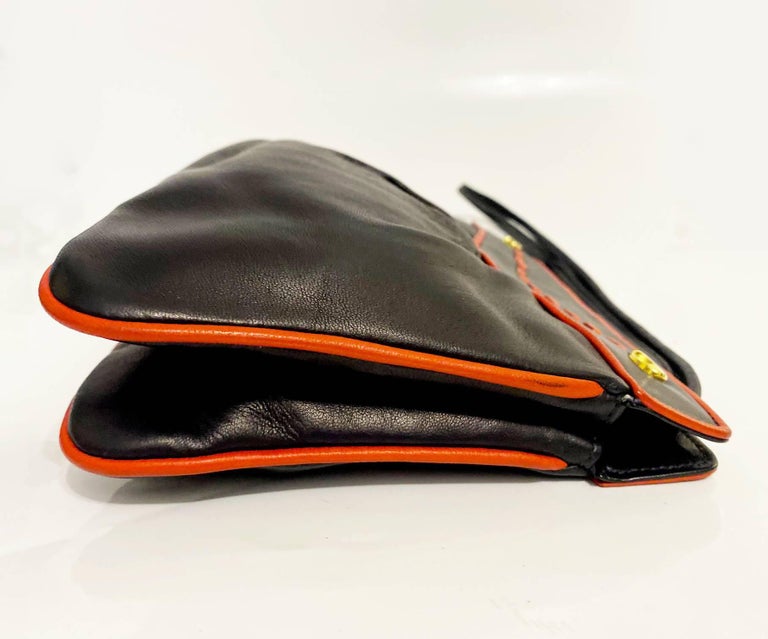 1960s Gucci Black Leather Double Strap Shoulder Bag For Sale at 1stDibs