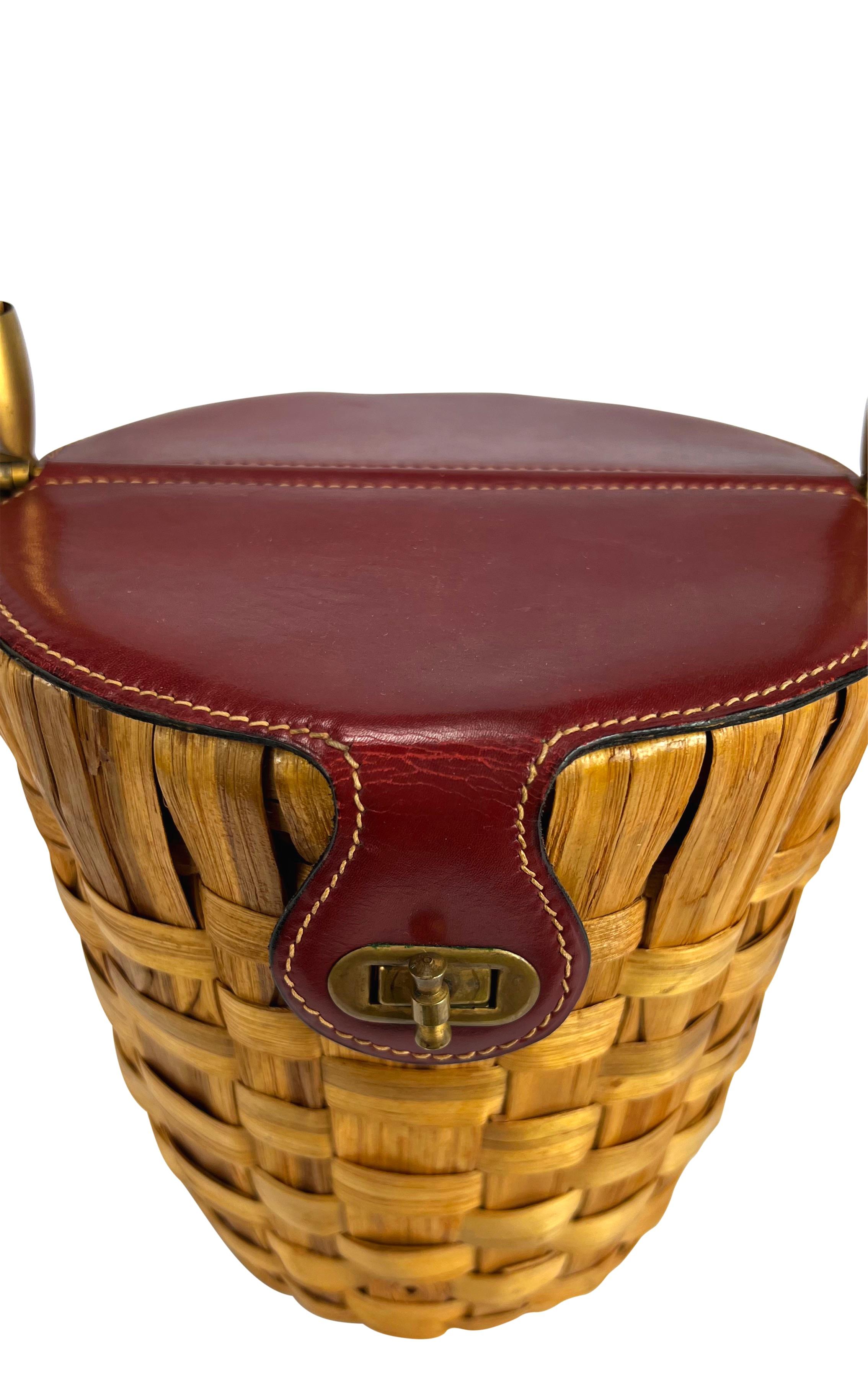 1960s Gucci Wicker Basket Bamboo Handle Bag In Good Condition In West Hollywood, CA