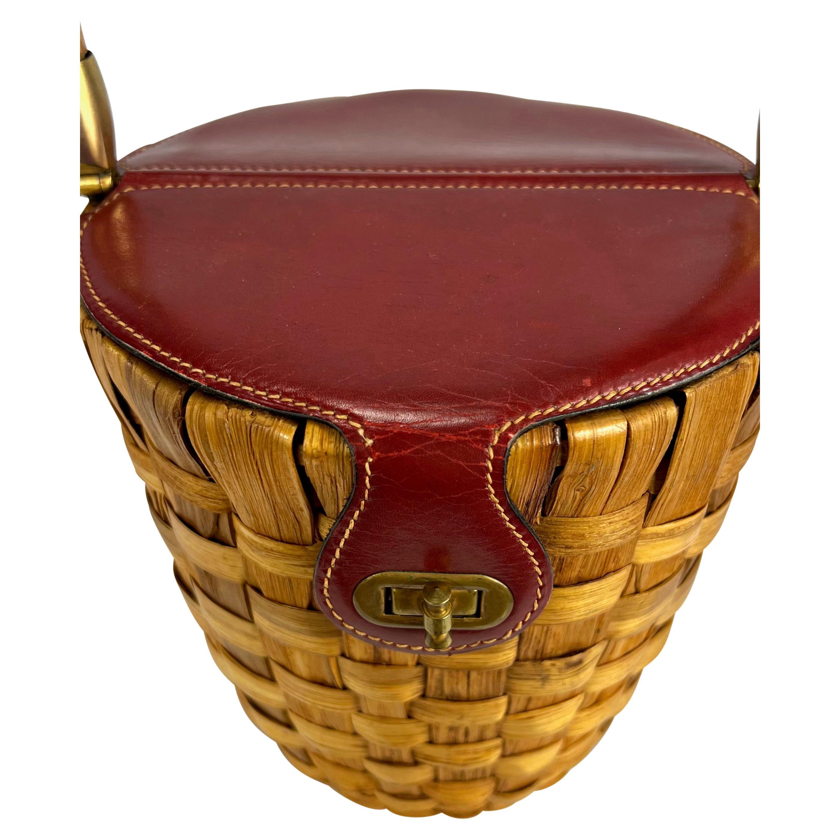 Women's 1960s Gucci Wicker Basket Bamboo Handle Bag 