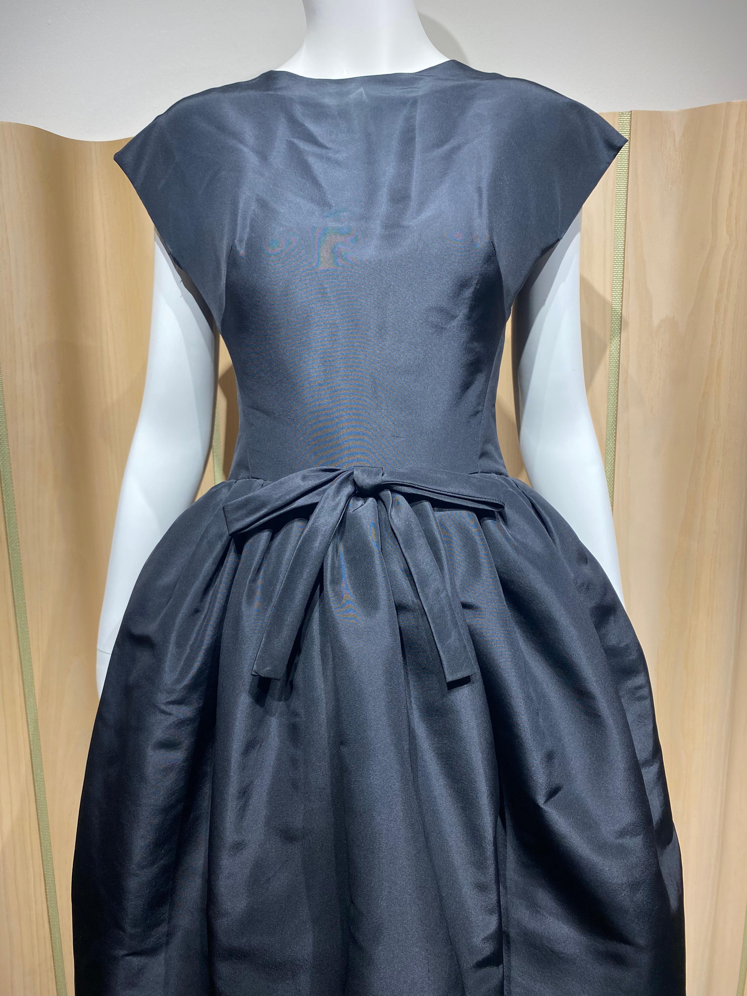 1960s  Gustave Tassell Black Silk Cocktail Dress In Good Condition In Beverly Hills, CA
