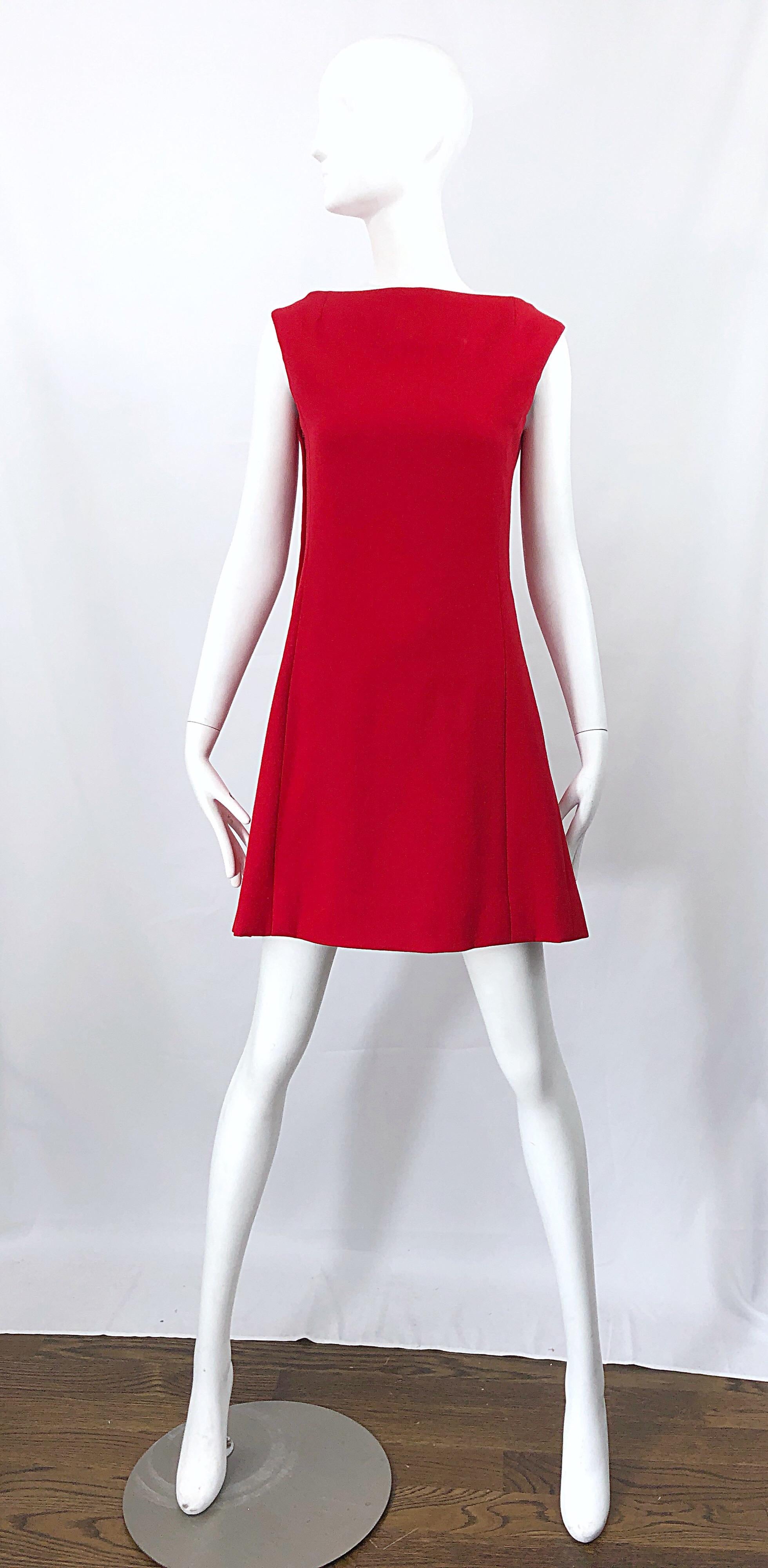 1960s Guy Laroche Couture Lipstick Red Virgin Wool A Line Vintage 60s Mini Dress For Sale 5
