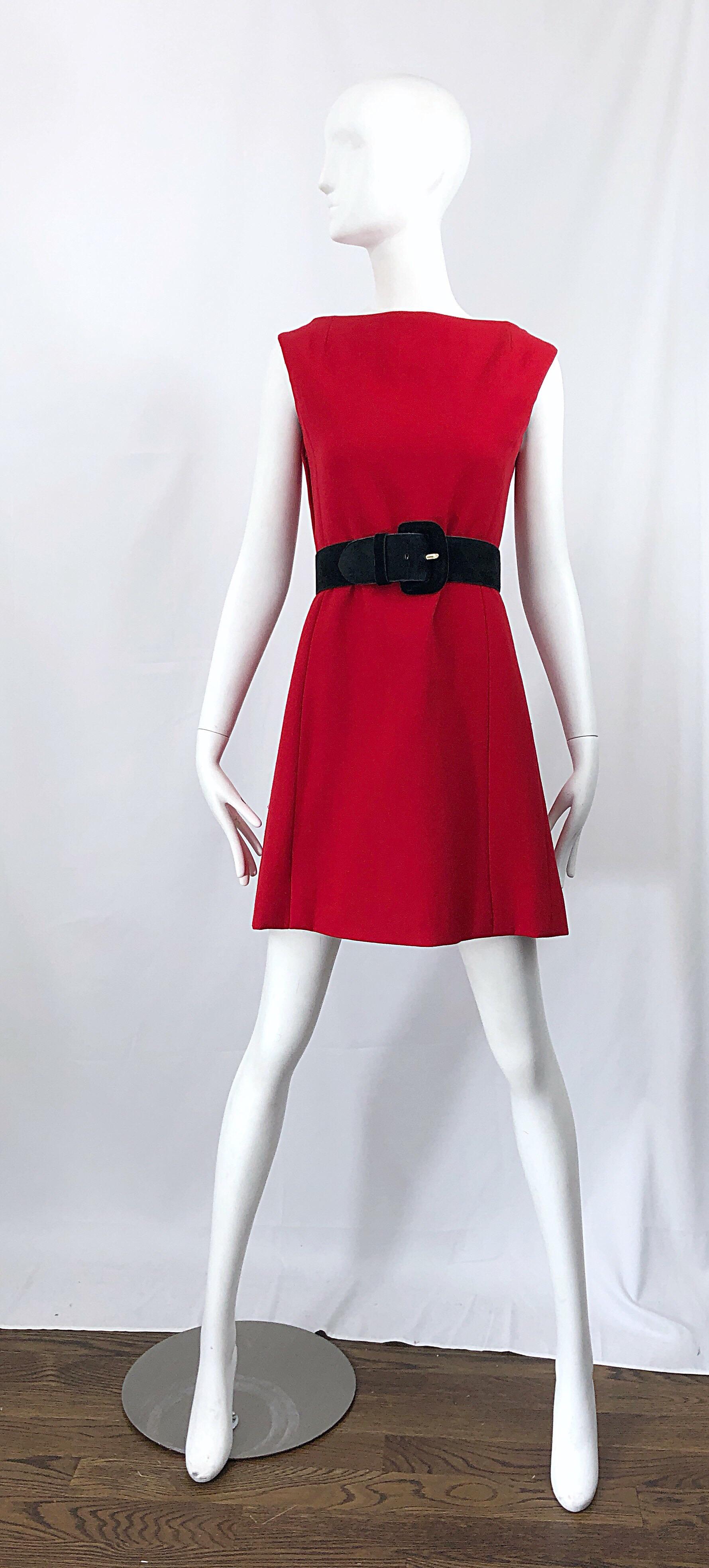 1960s Guy Laroche Couture Lipstick Red Virgin Wool A Line Vintage 60s Mini Dress In Excellent Condition For Sale In San Diego, CA