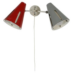1960 H. Busquet Sun Series Double Wall Lamp, métal émaillé rouge et gris