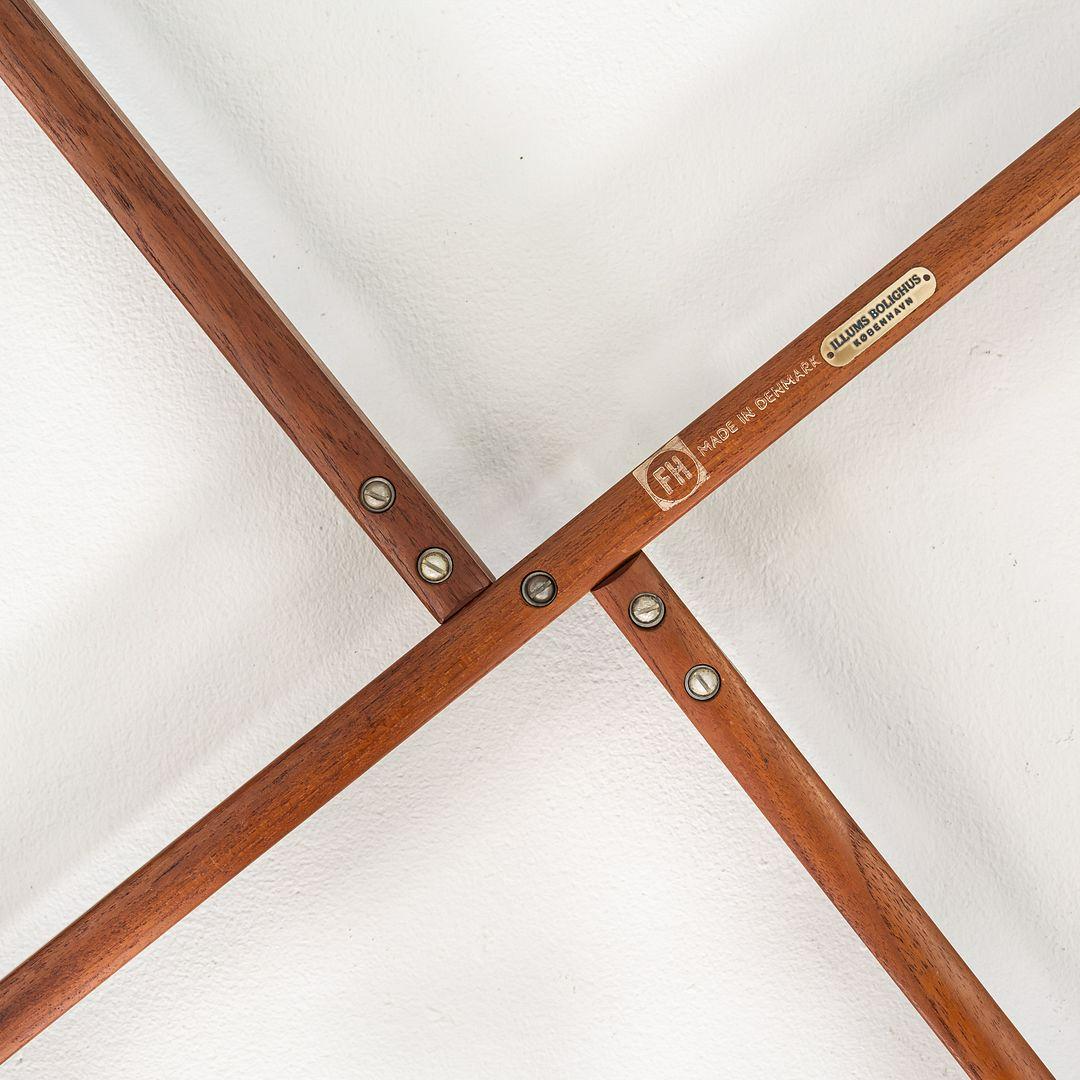 1960s H Engholm and Svend Aage Willumsen for Fritz Hansen Foldable Tray Table For Sale 1