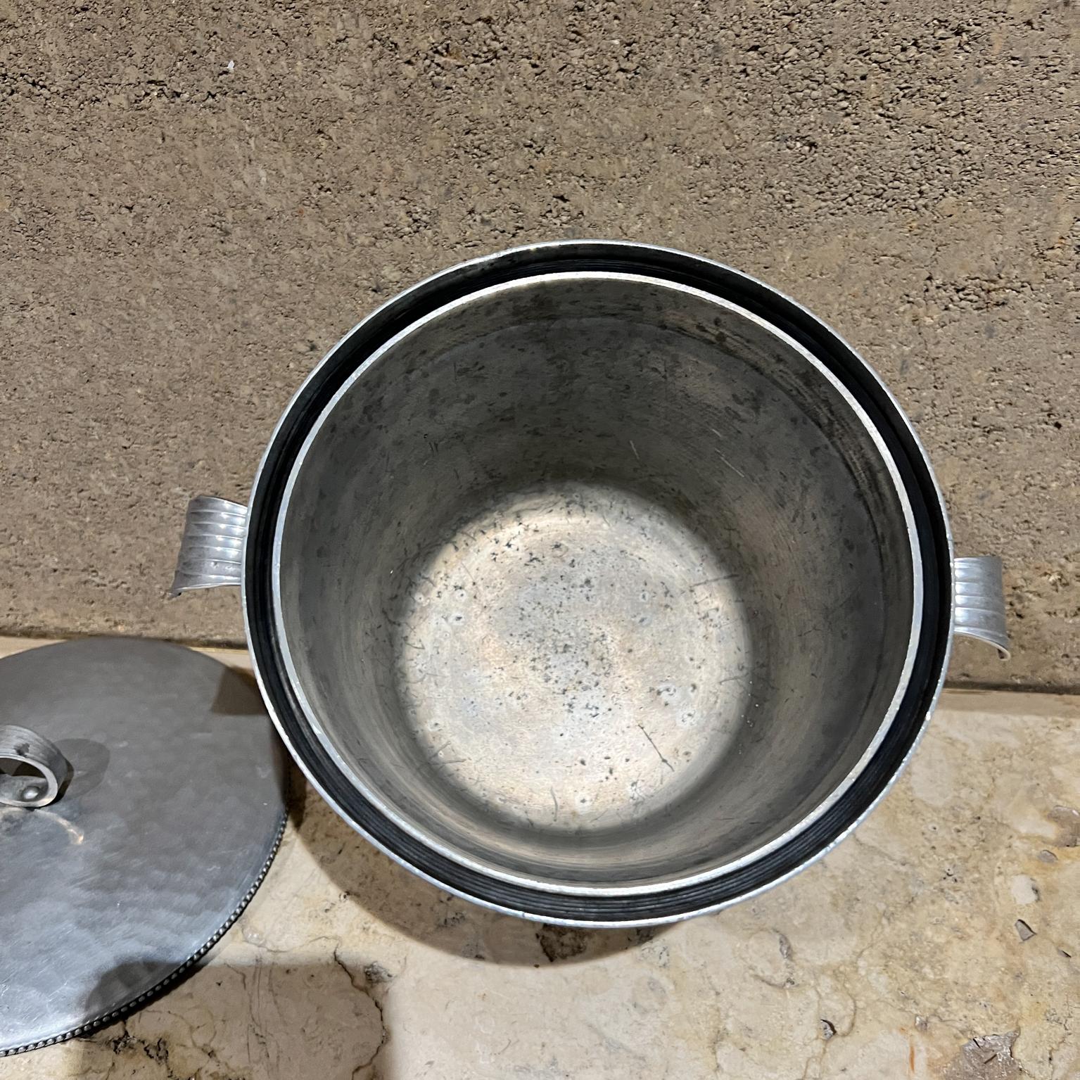 Mid-20th Century 1960s Hammered Aluminum Ice Bucket by B.W. Buenilum For Sale