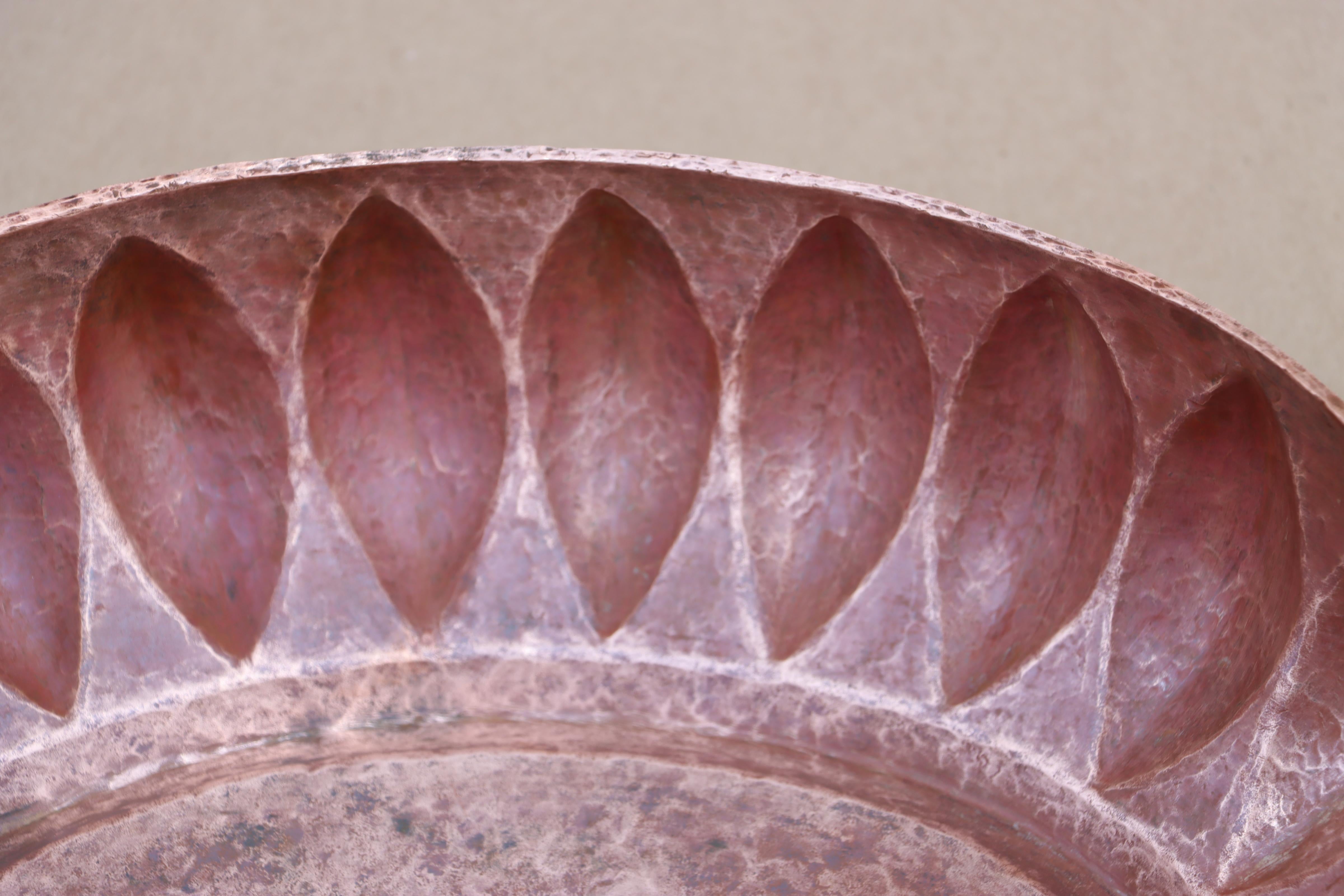 1960's Hammered Copper Mexican Decorative Bowl For Sale 1