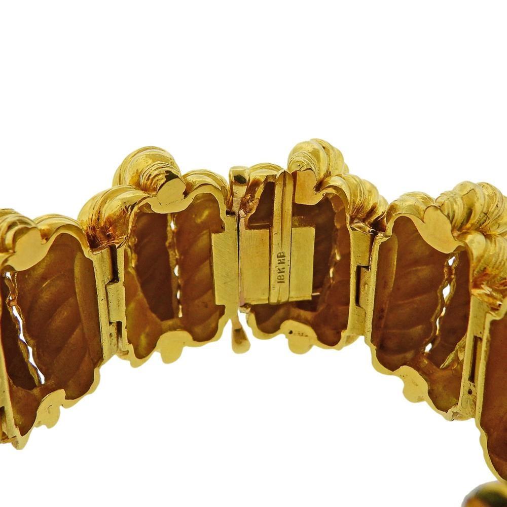 Chunky 18k yellow gold bracelet by Hammerman Brothers,. Bracelet will fit approx. 7
