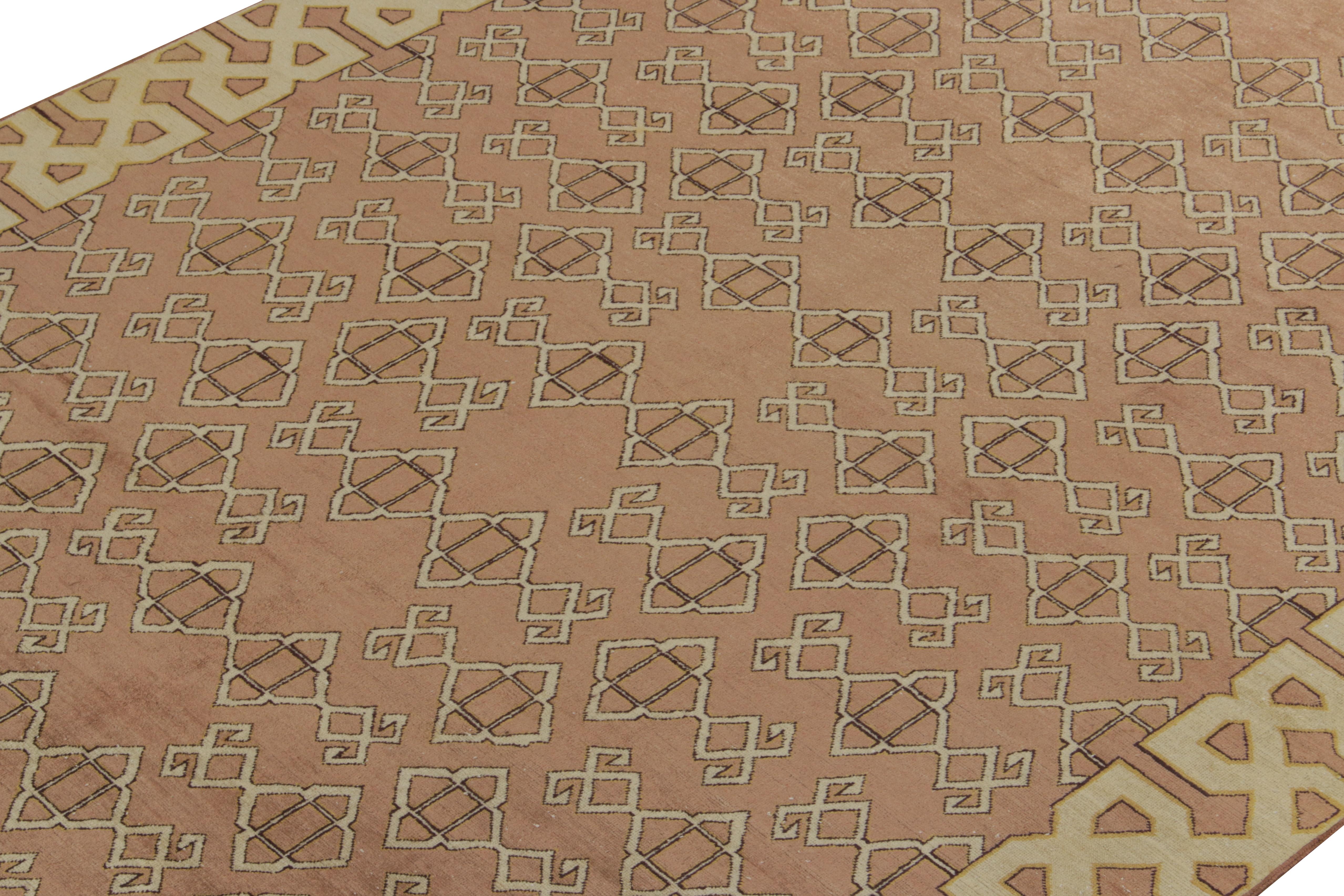 Handgeknüpfter Vintage-Teppich aus den 1960er Jahren mit geometrischem Muster in Beige-Braun von Teppich & Kelim (Türkisch) im Angebot