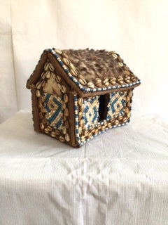 1960s Hand-Made African Tabletop Hut with Shells and Beading