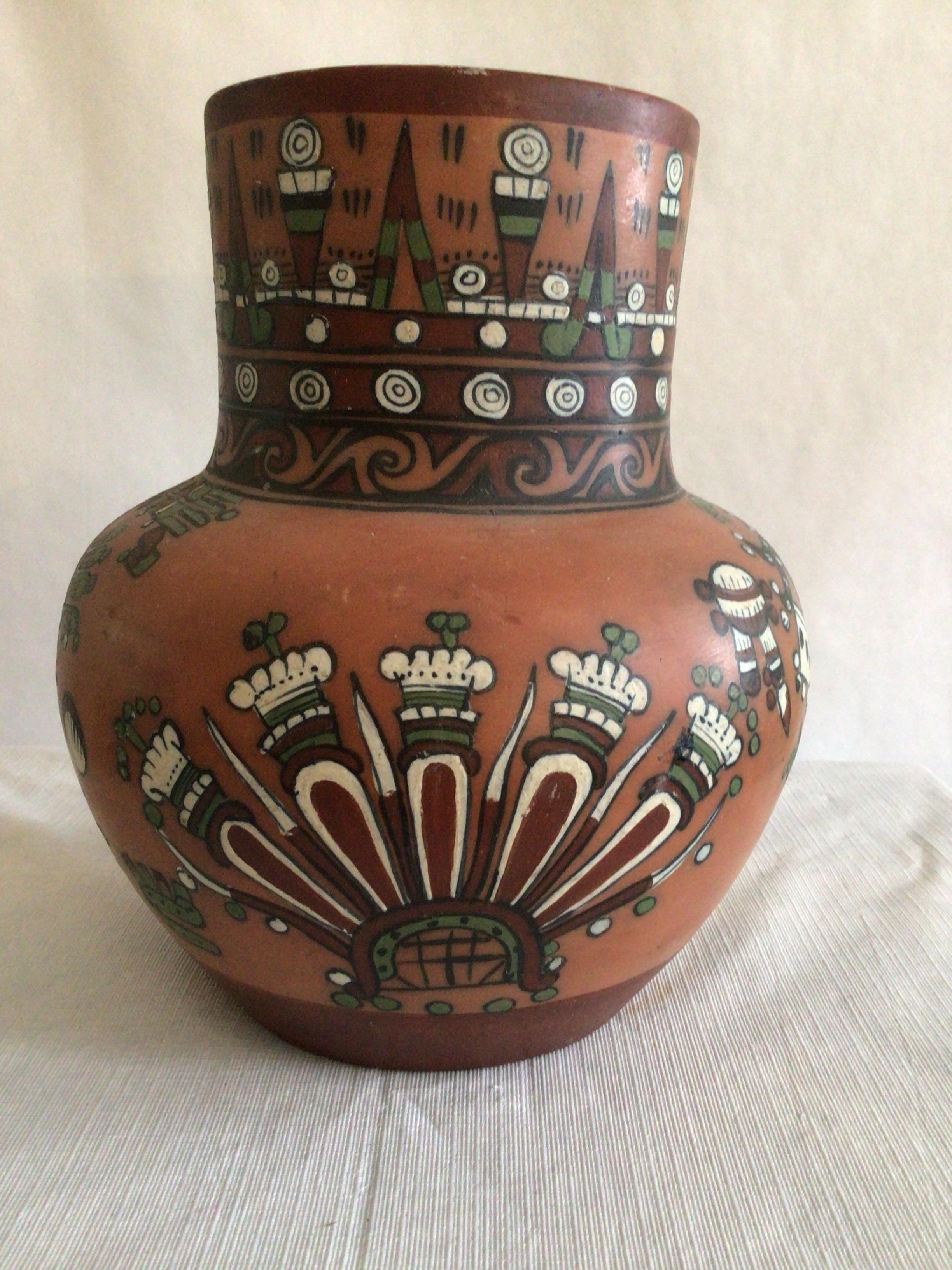 1960er Jahre Handbemalte aztekische Vase im Zustand „Gut“ im Angebot in Tarrytown, NY