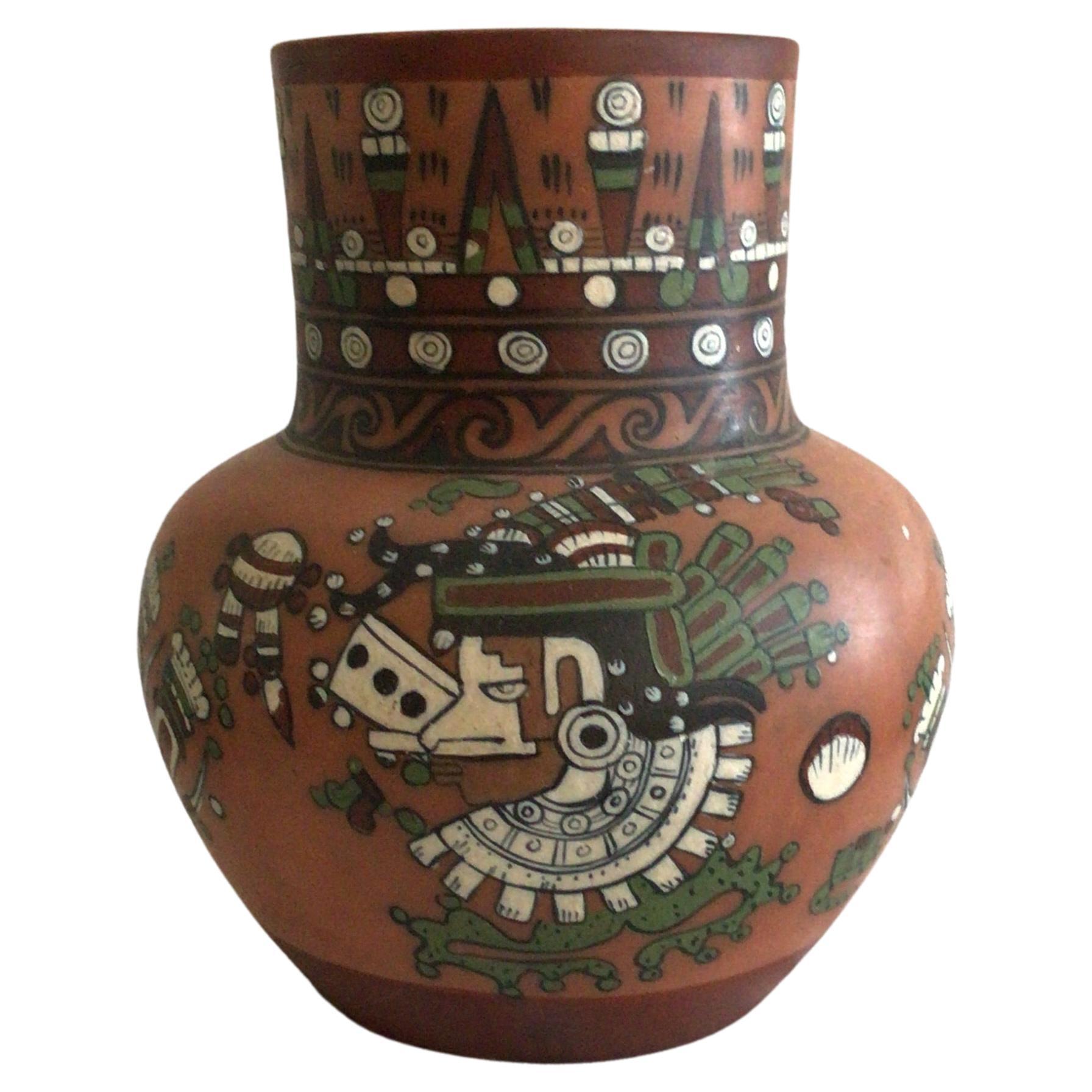Vase aztèque peint à la main dans les années 1960