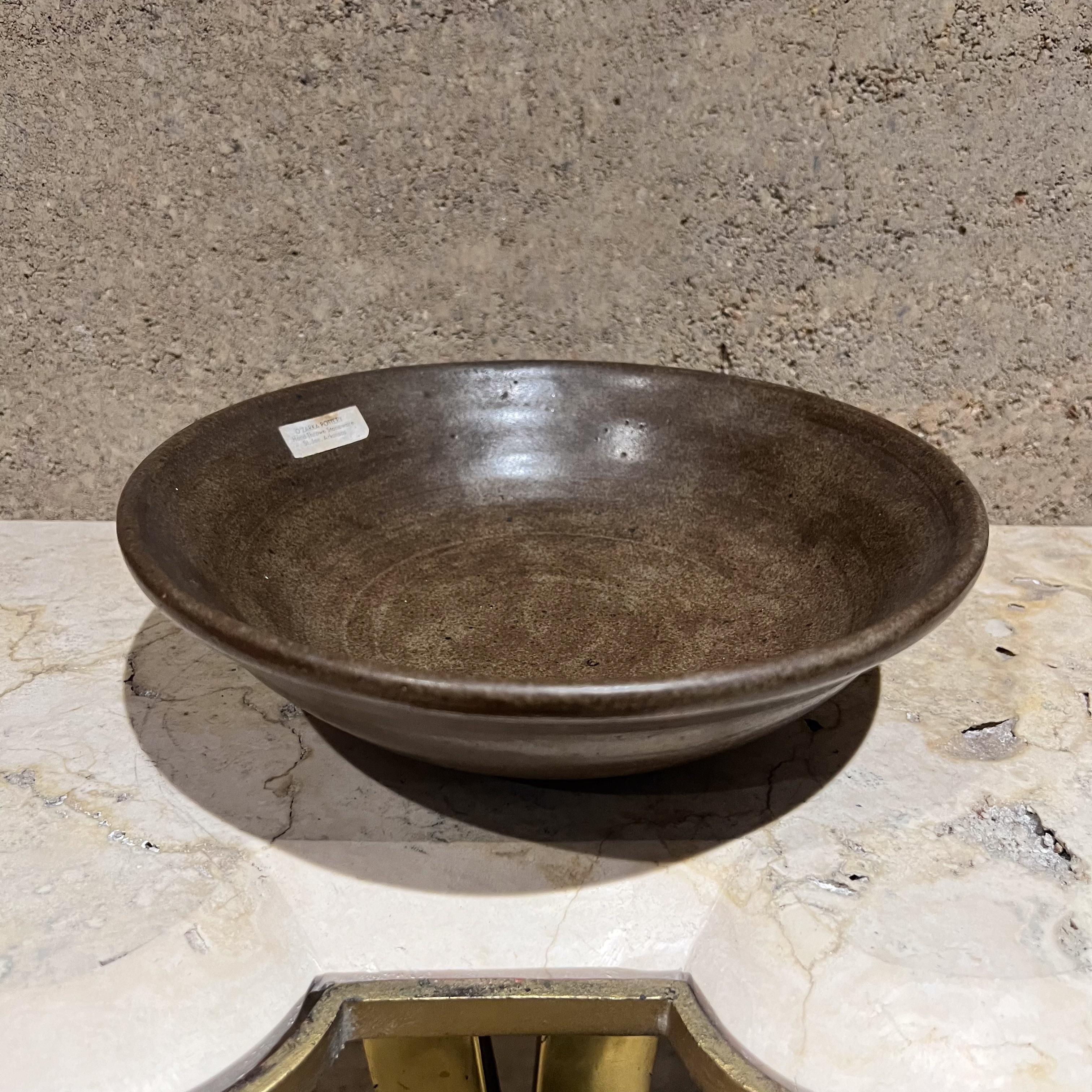 Poteries Bol en poterie Ozarka tourné à la main des années 1960, St Joe Arkansas